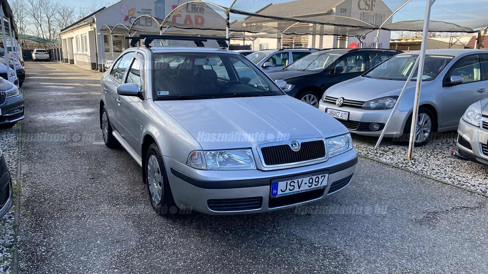 SKODA OCTAVIA 2005/8 - 1