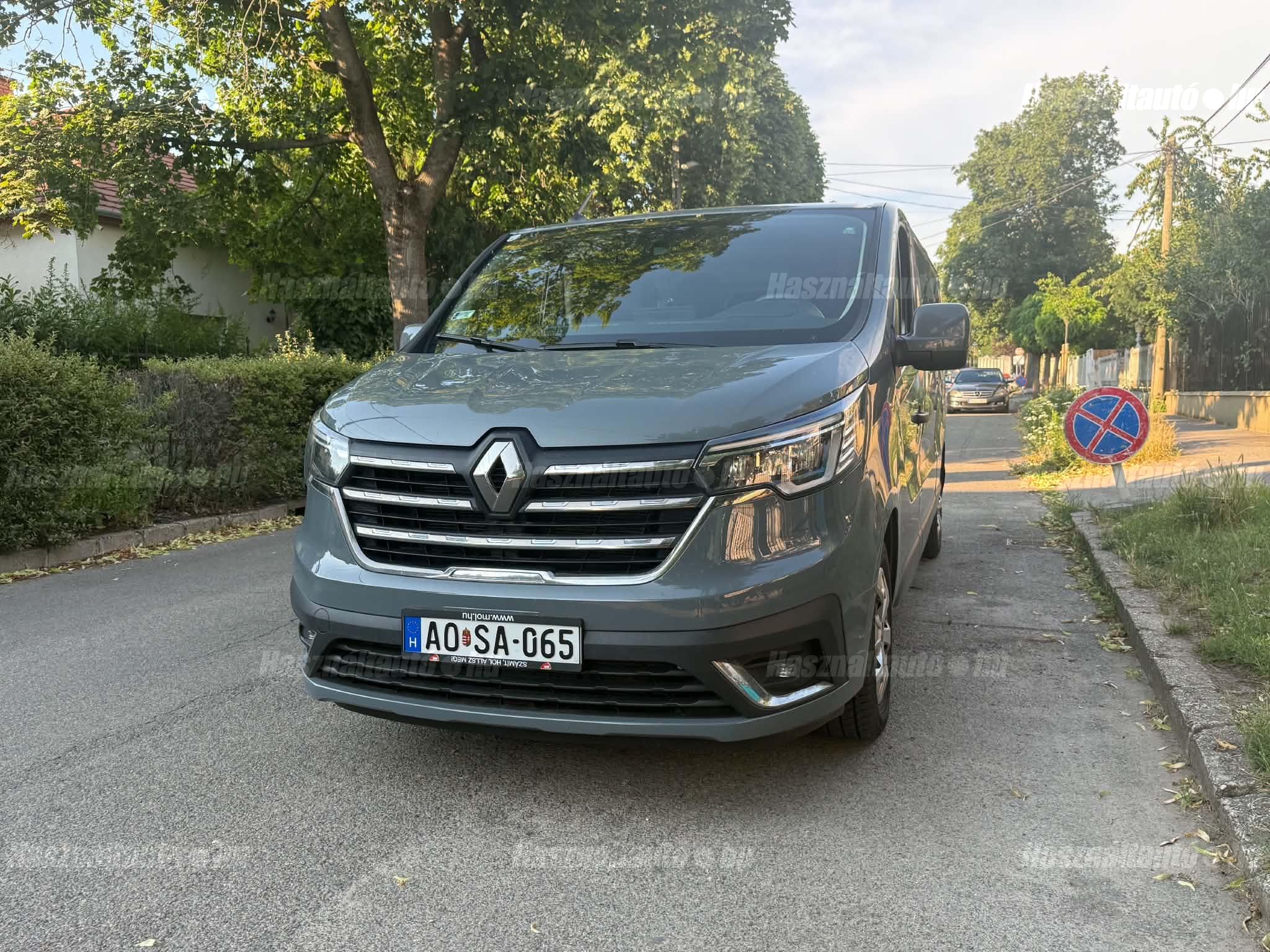 RENAULT TRAFIC 2023/1 - 1