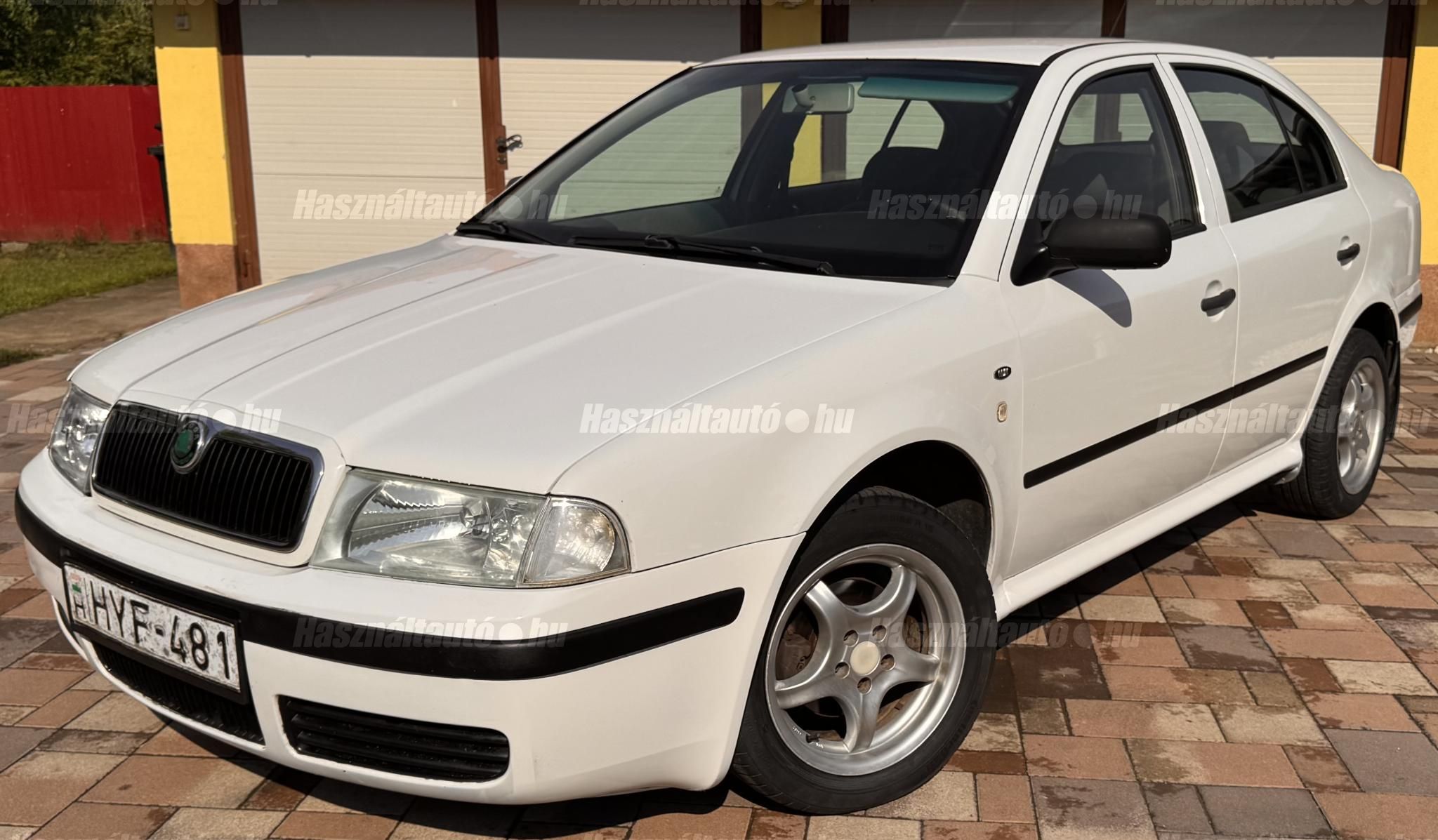 SKODA OCTAVIA 2001/12 - 1