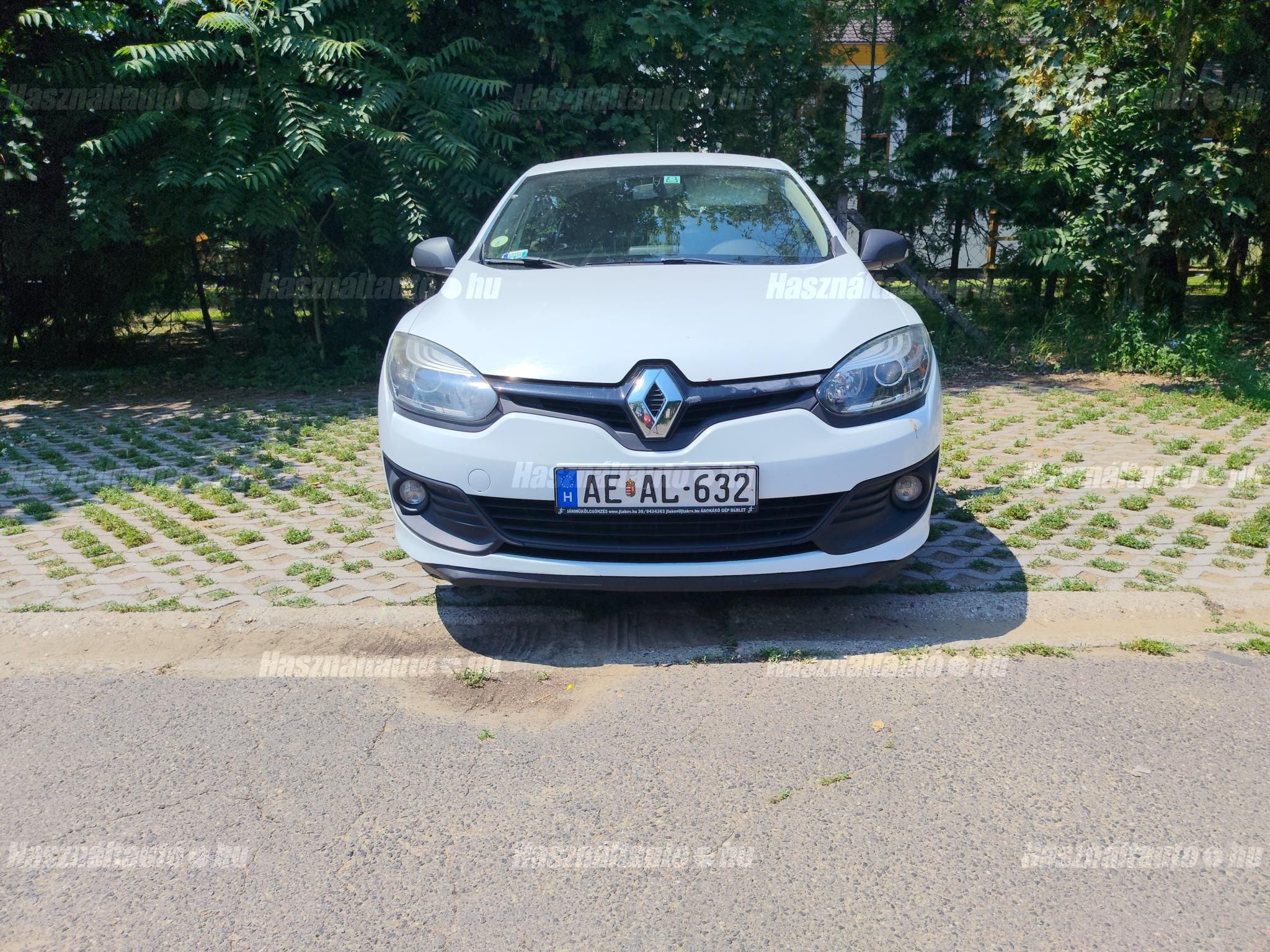RENAULT MEGANE 2014/2 - 1