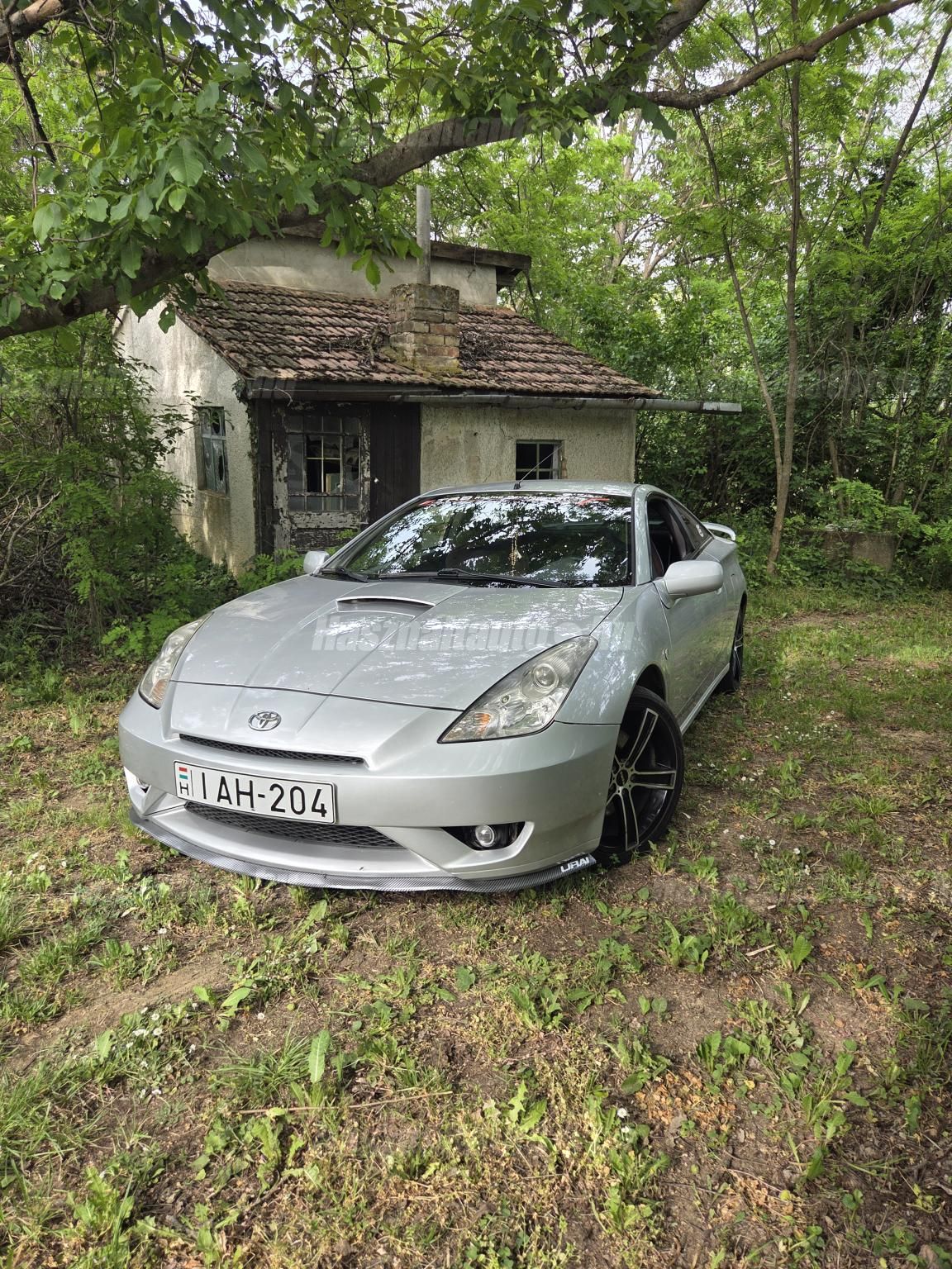 TOYOTA CELICA 2002/5 - 1