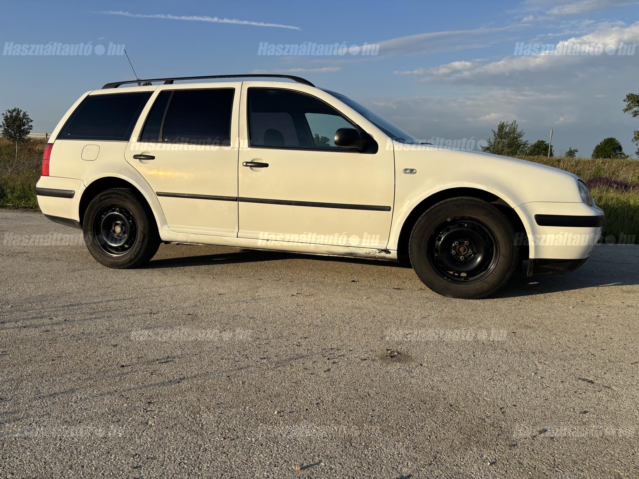 VOLKSWAGEN GOLF IV 2000/5 - 1