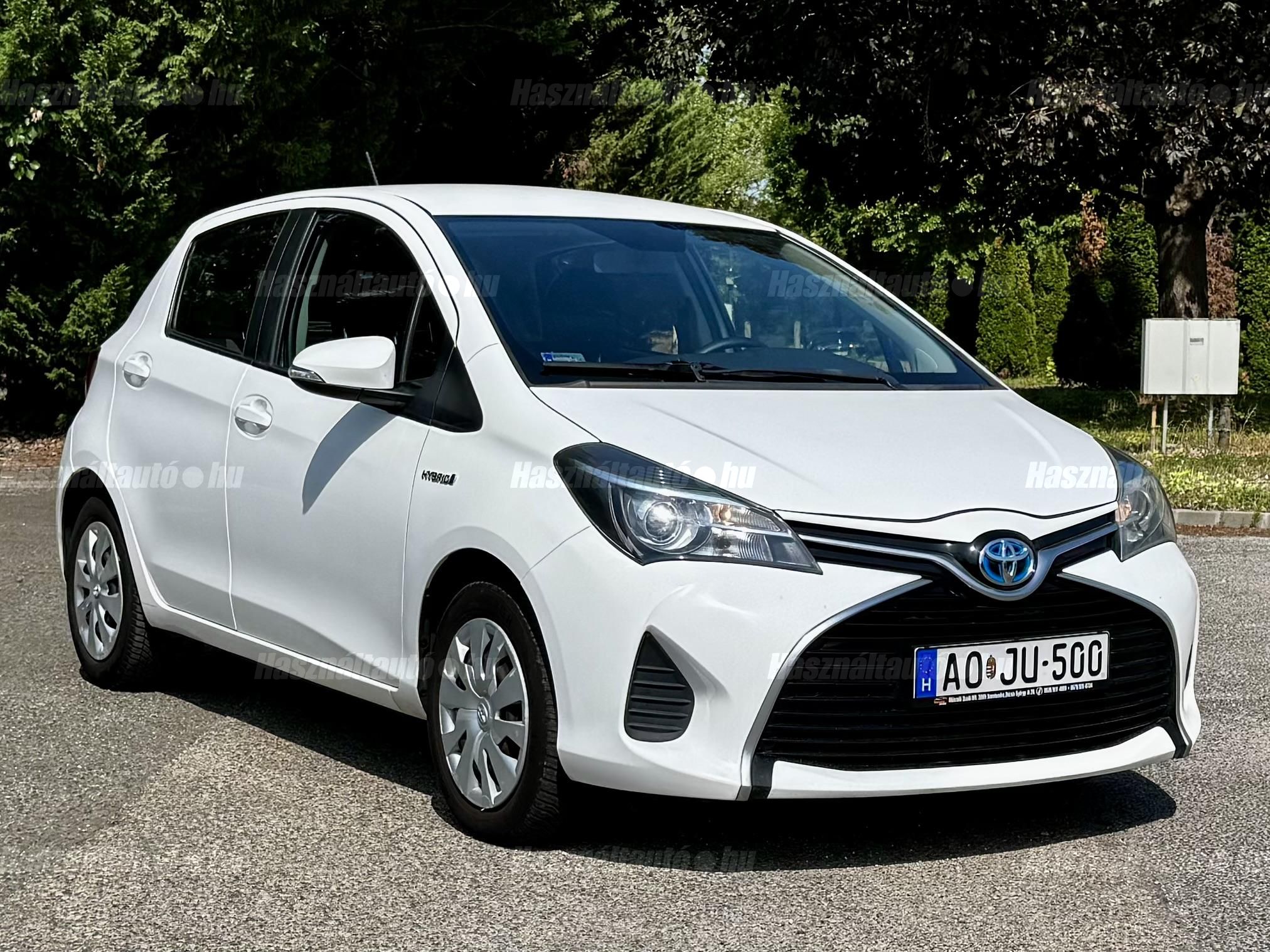 TOYOTA YARIS 2016/9 - 1