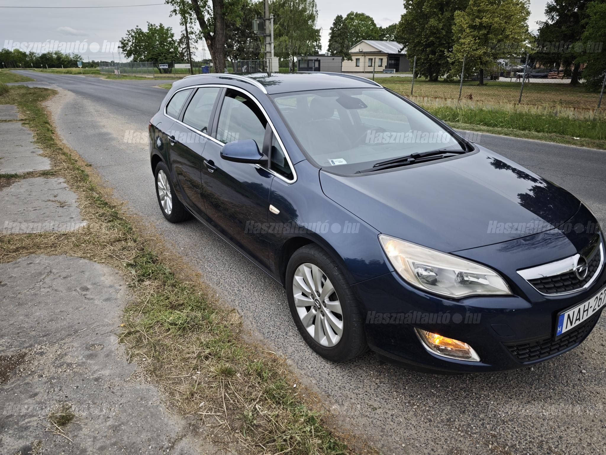 OPEL ASTRA J 2012/7 - 1