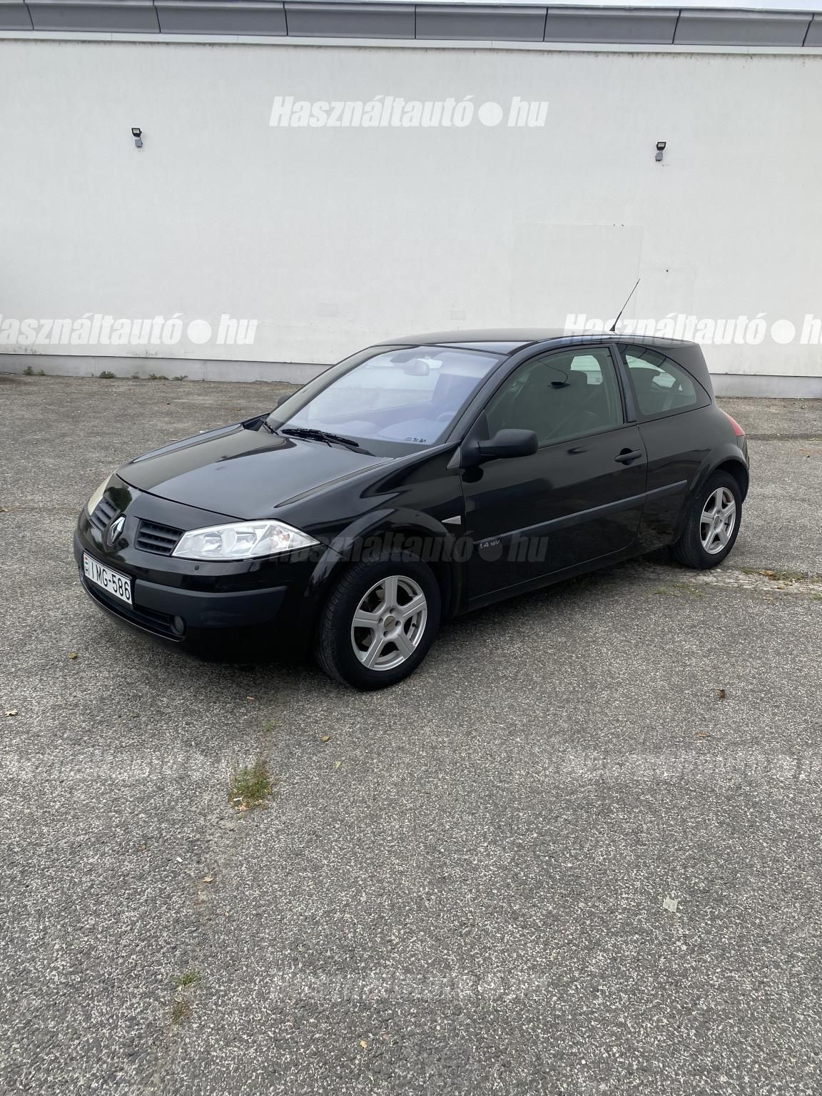 RENAULT MEGANE 2003/3 - 1