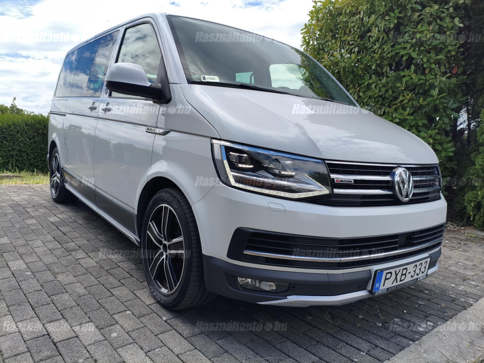 VOLKSWAGEN MULTIVAN 2017 - 1