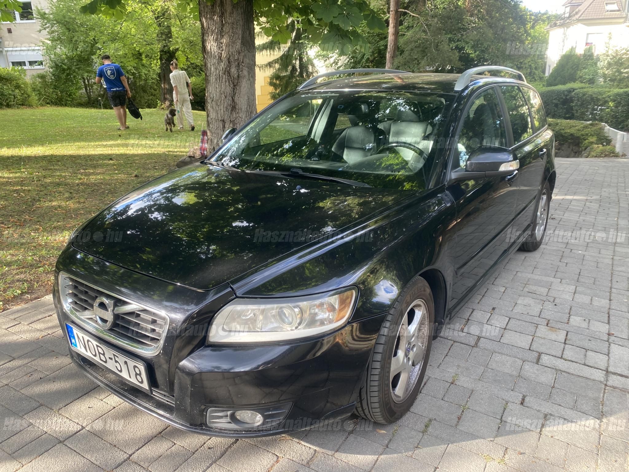 VOLVO V50 2012/6 - 1