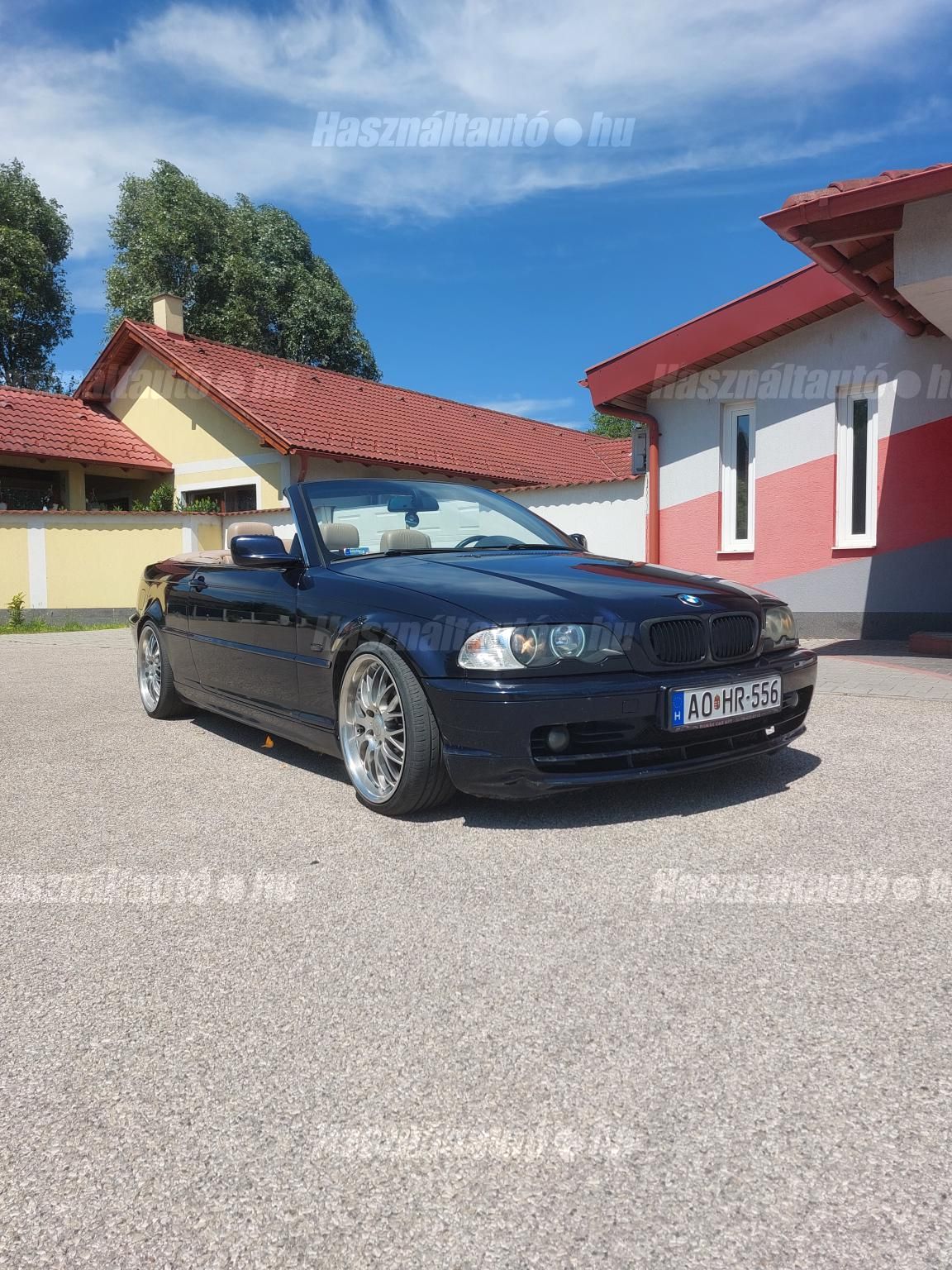 BMW 323 2000/7 - 1