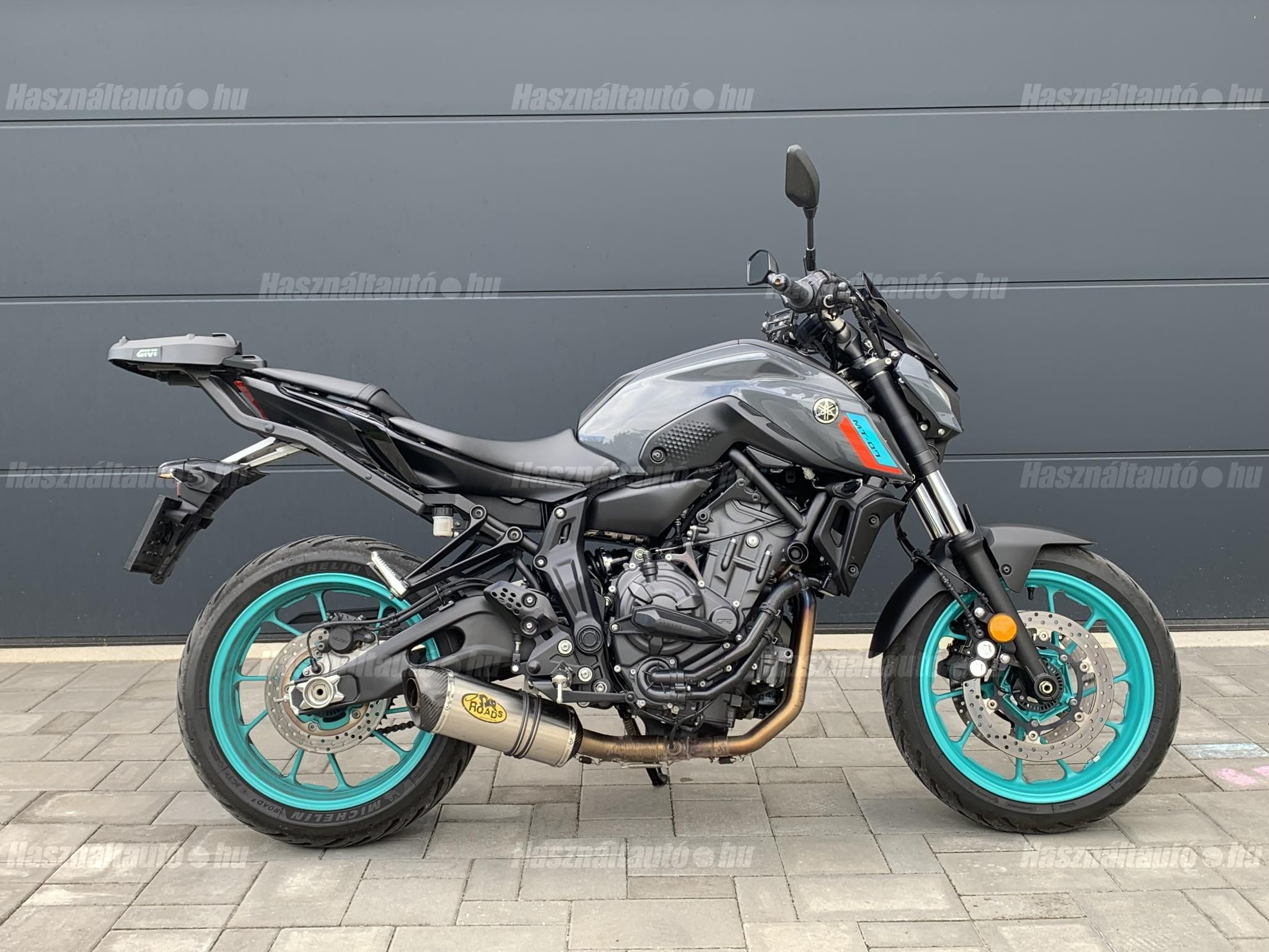 YAMAHA MT-07 2023/2 - 1