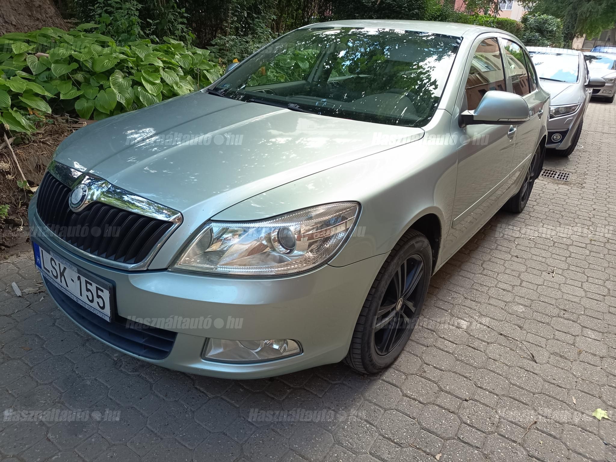 SKODA OCTAVIA 2010/7 - 1