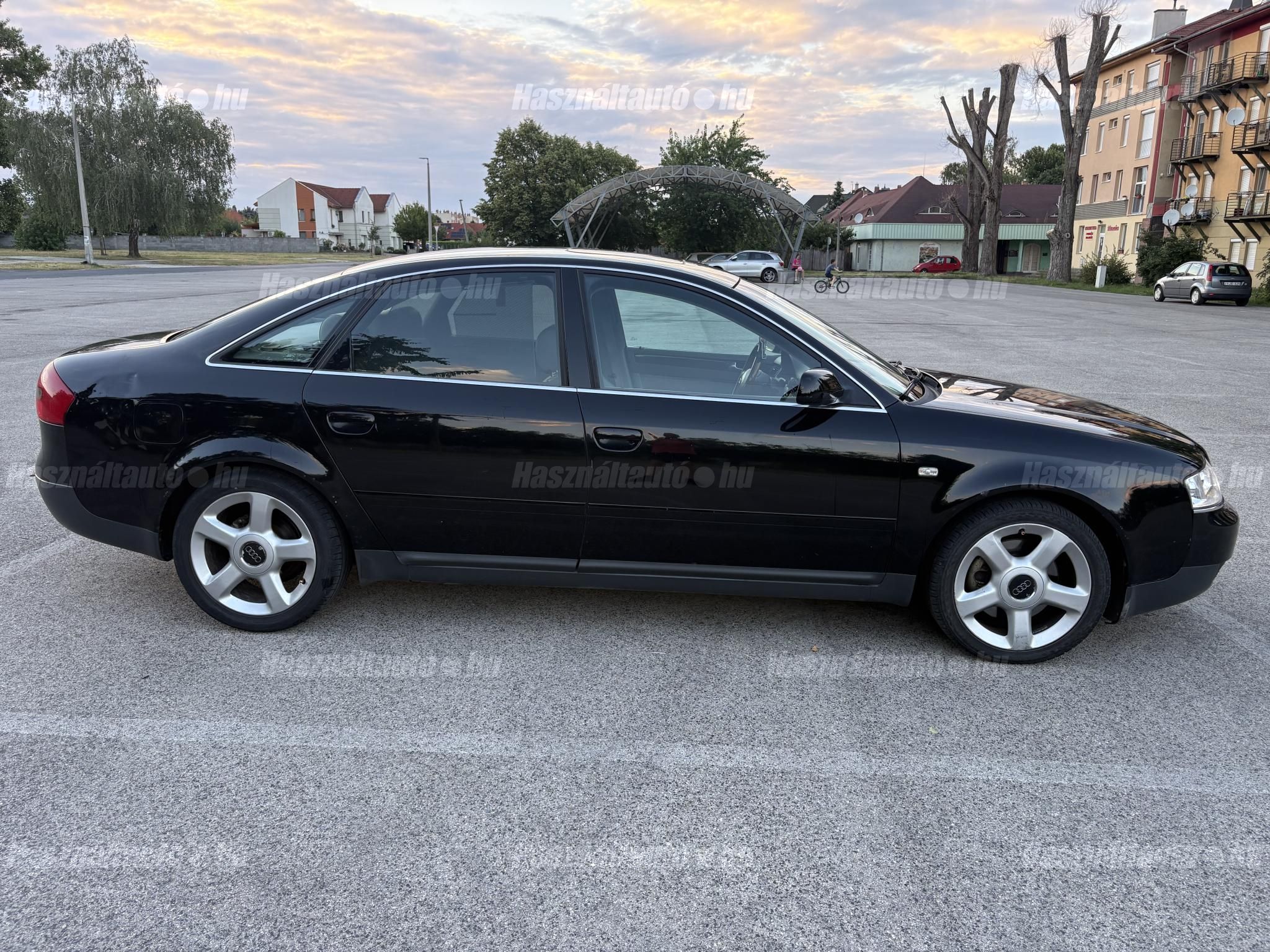 AUDI A6 2002/6 - 1