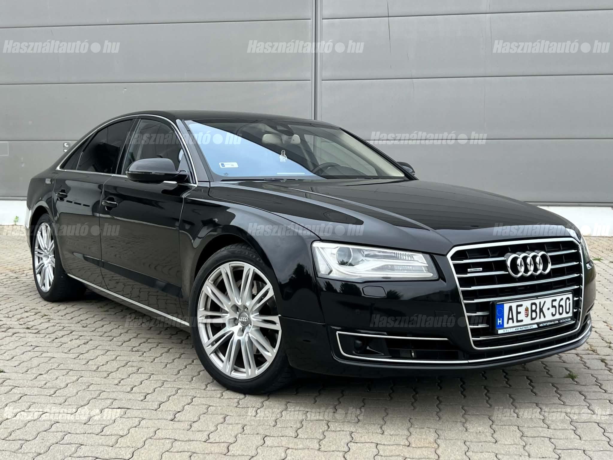 AUDI A8 2013/10 - 1