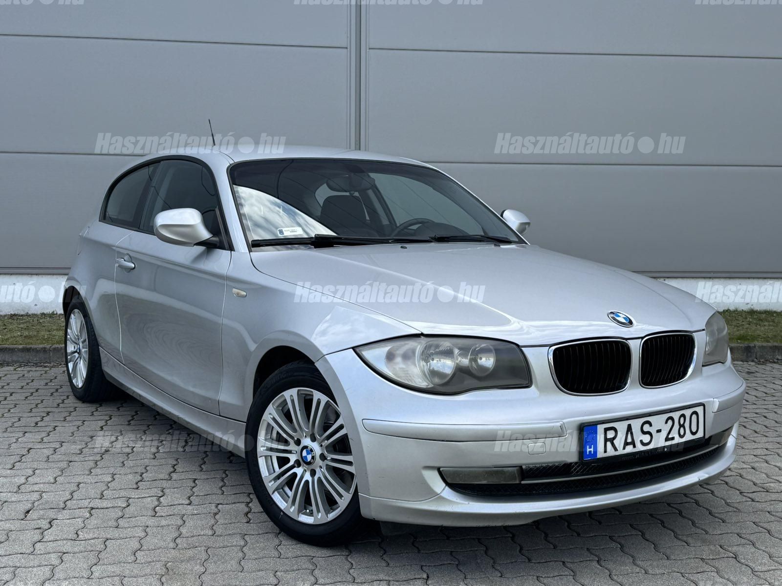 BMW 120 2009/6 - 1