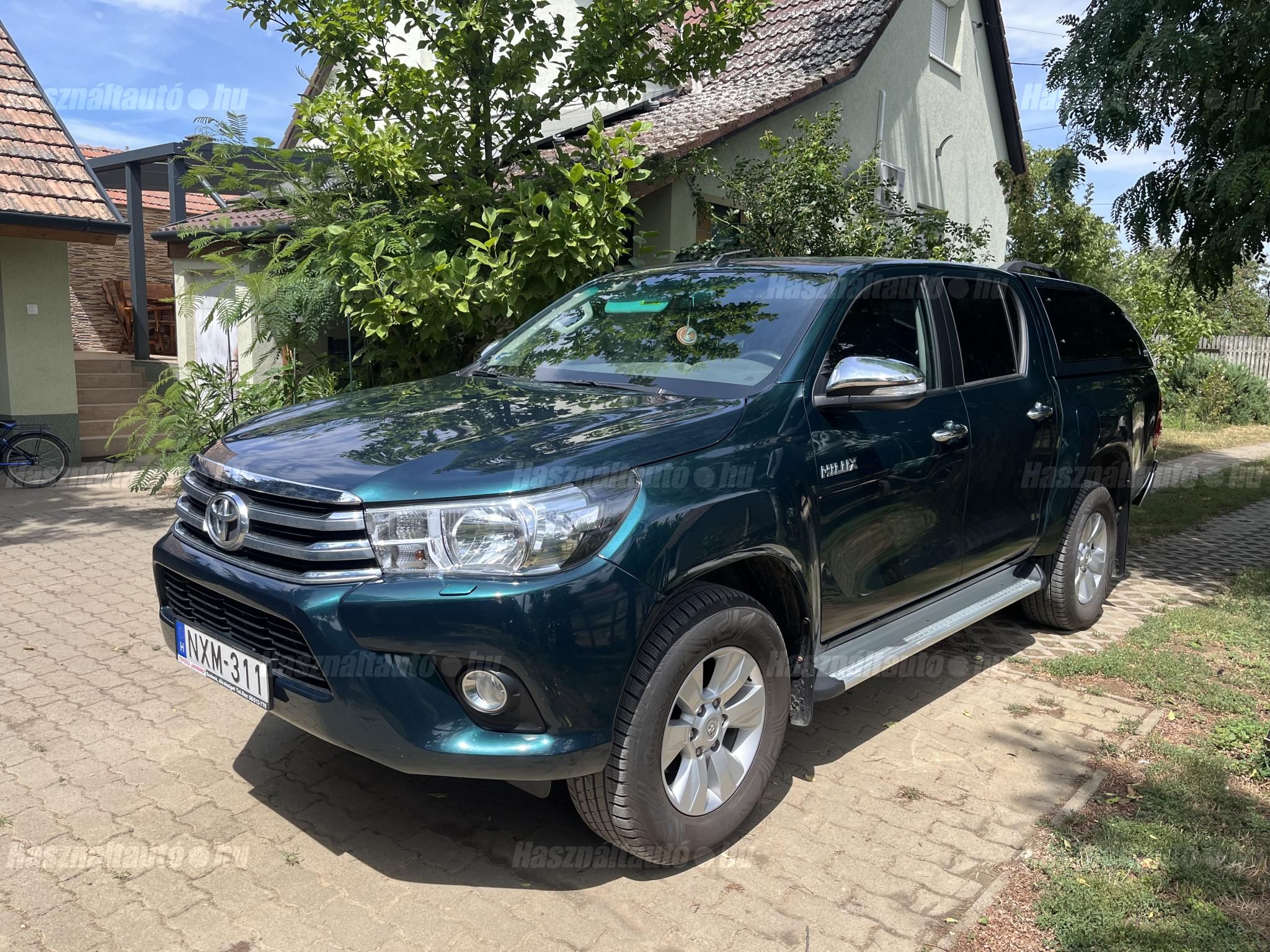 TOYOTA HILUX 2016/11 - 1