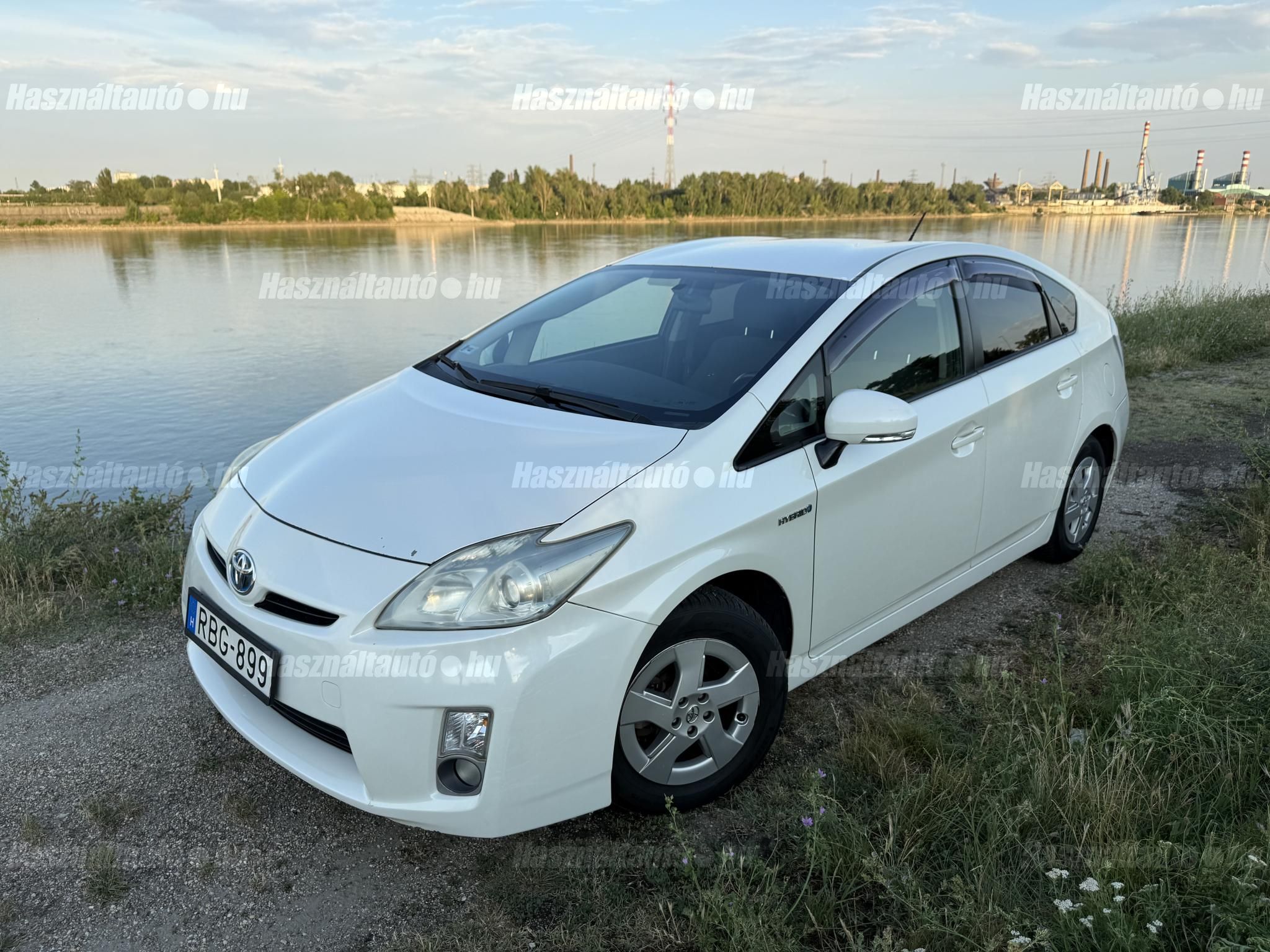 TOYOTA PRIUS 2009/11 - 1