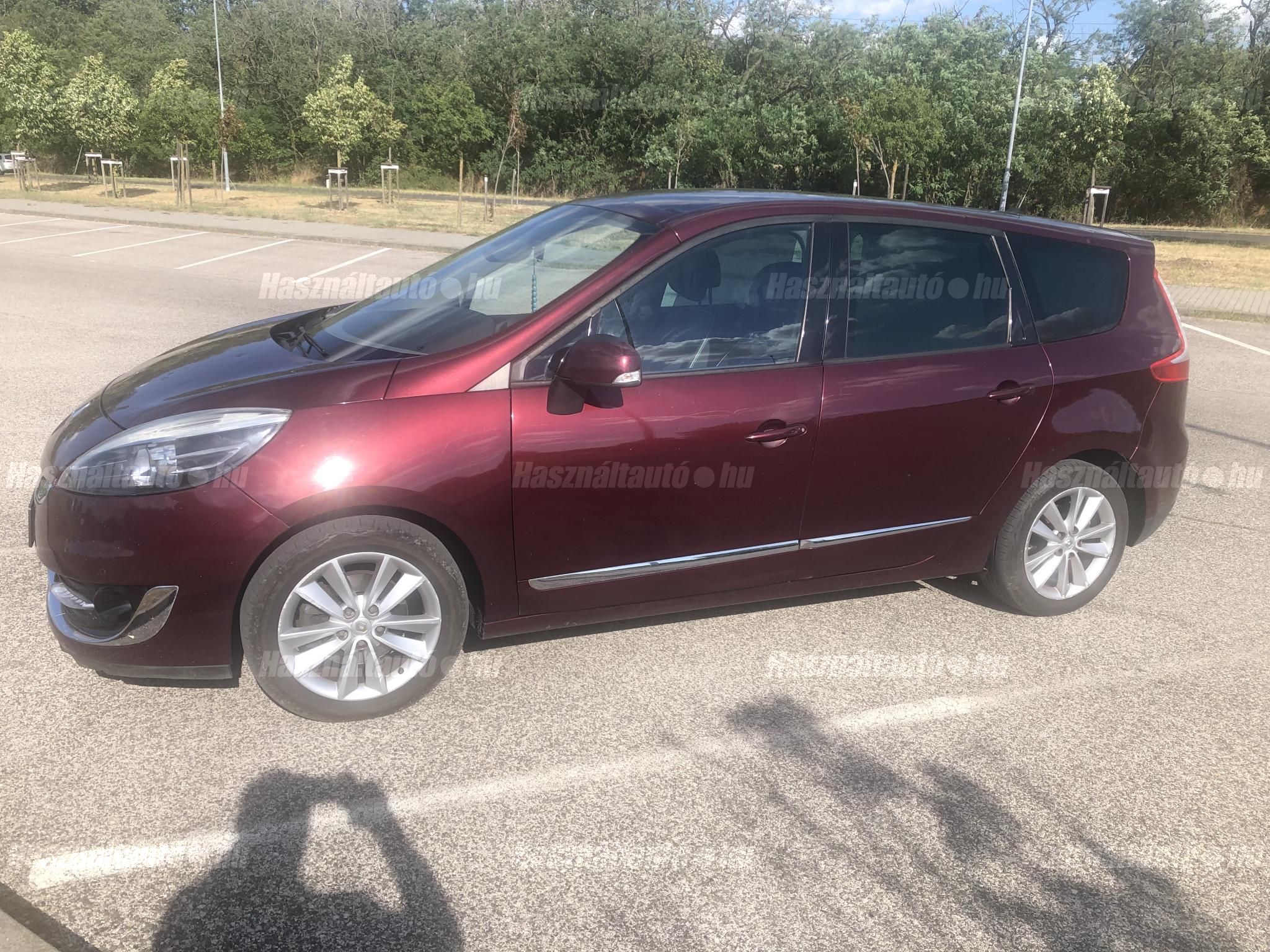 RENAULT GRAND SCENIC 2012/12 - 1