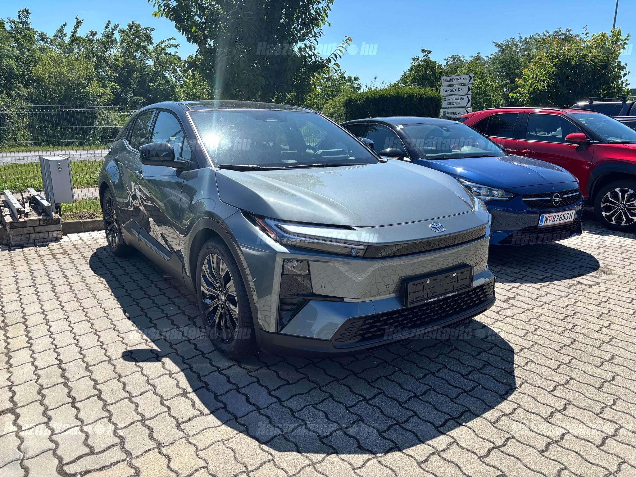 TOYOTA C-HR 2026 - 1