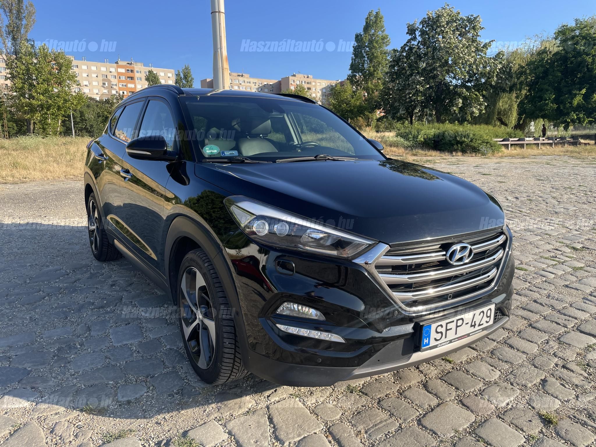 HYUNDAI TUCSON 2015/12 - 1