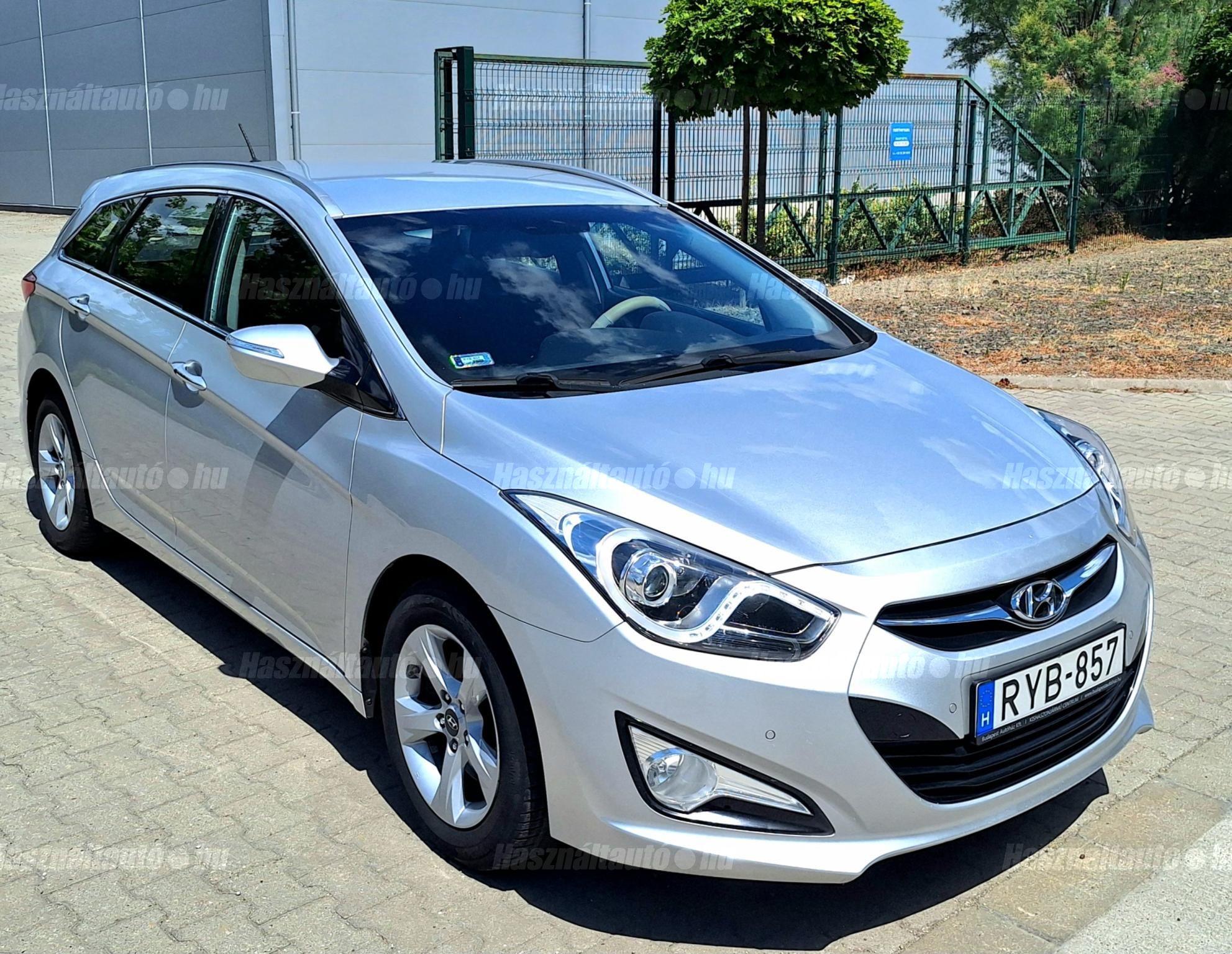 HYUNDAI I40 2015/5 - 1