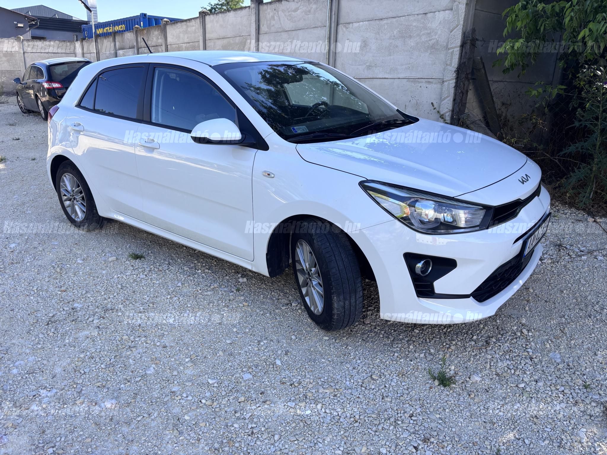 KIA RIO 2022/8 - 1