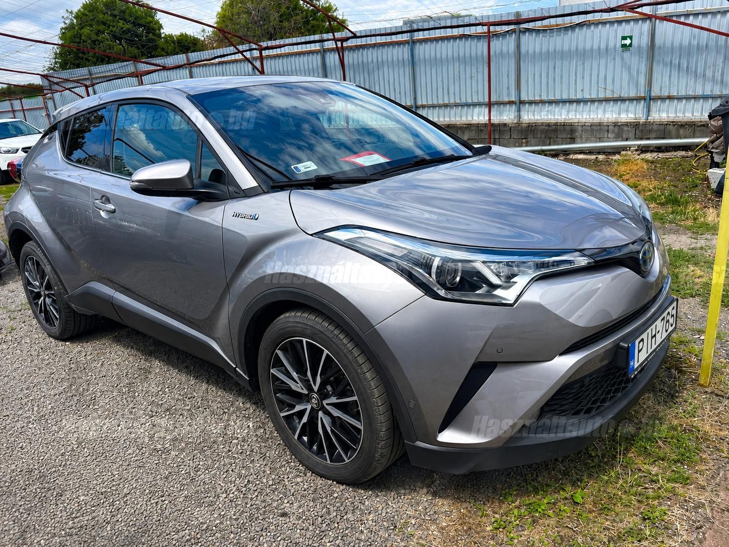 TOYOTA C-HR 2017/8 - 1