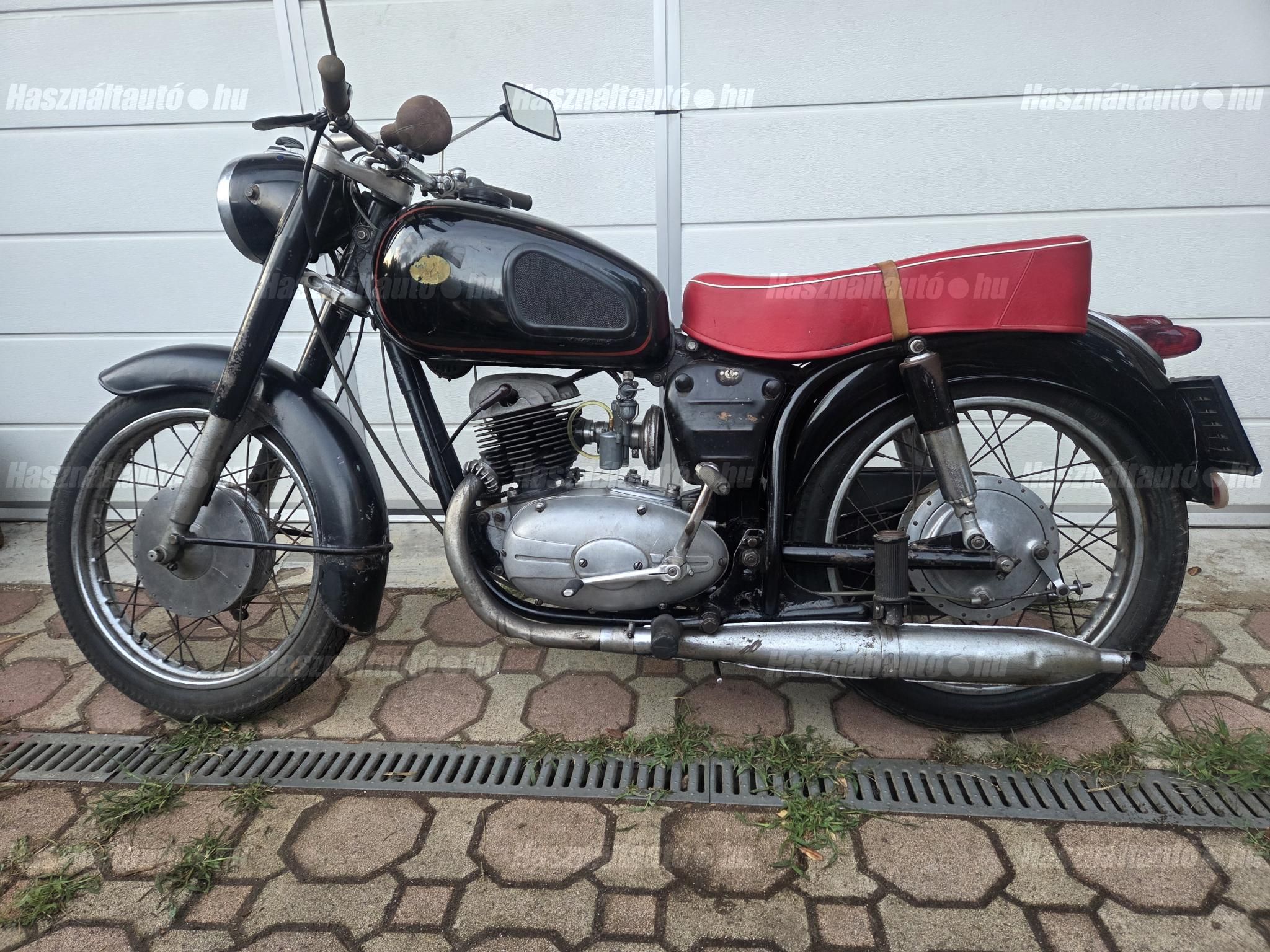 PANNONIA T1 1961/7 - 1