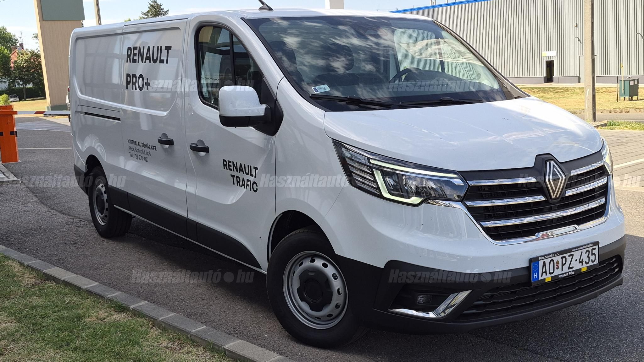 RENAULT TRAFIC 2026/1 - 1