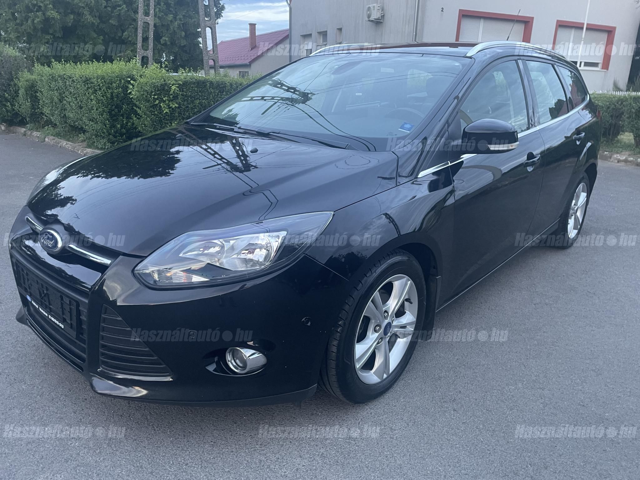 FORD FOCUS 2012/5 - 1