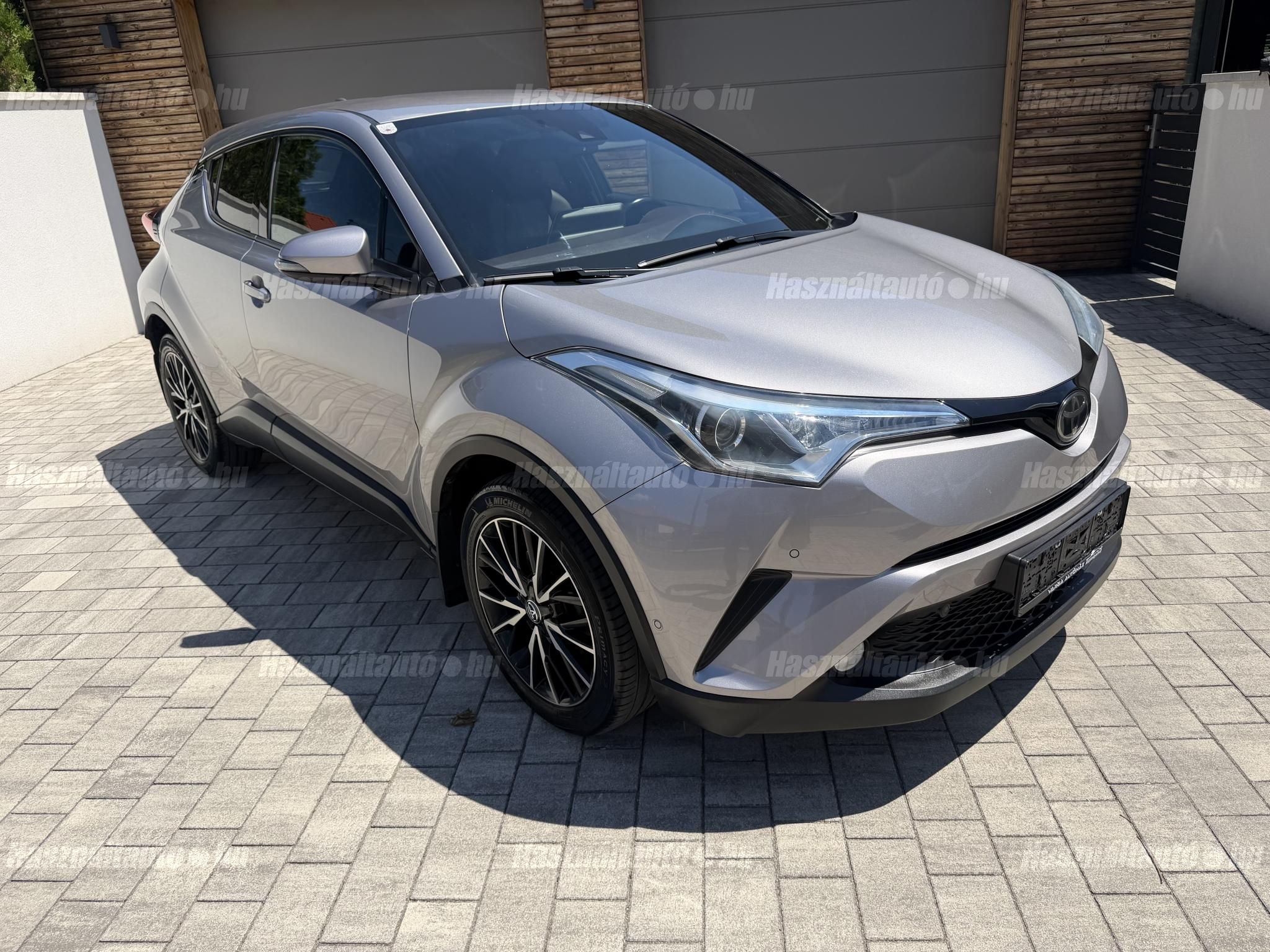 TOYOTA C-HR 2017/1 - 1
