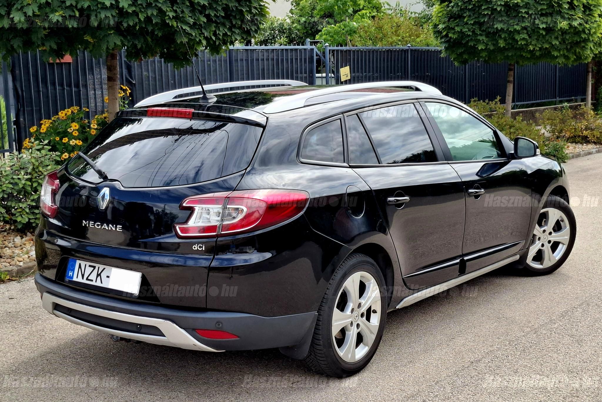 RENAULT MEGANE 2014/10 - 1