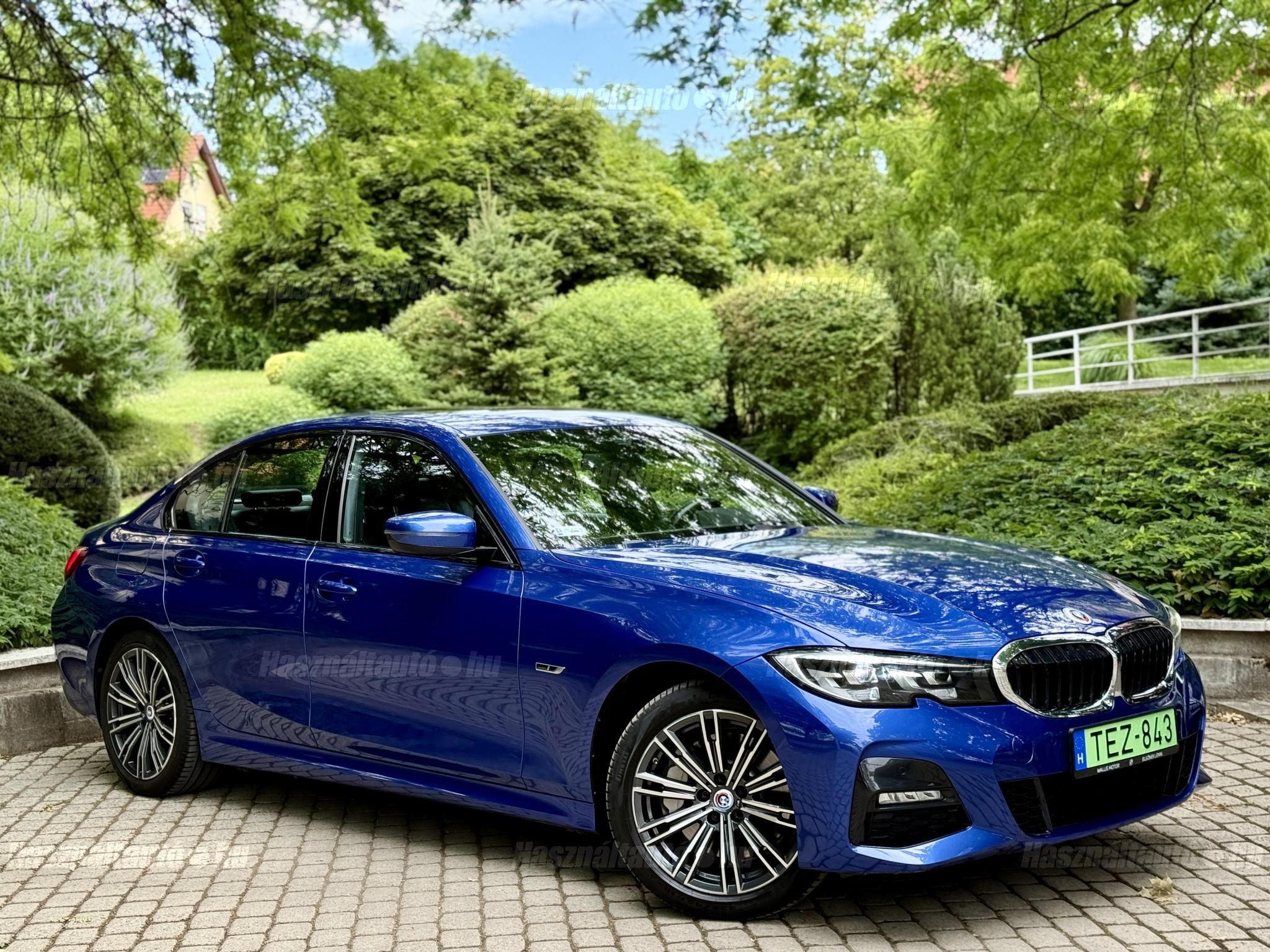 BMW 330 2022/6 - 1