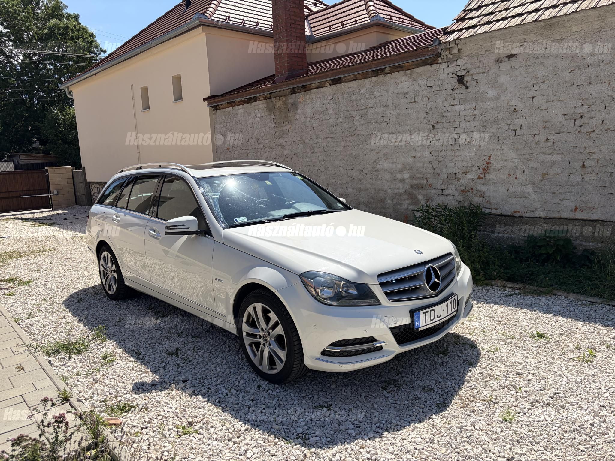 MERCEDES-BENZ C 180 2011/5 - 1