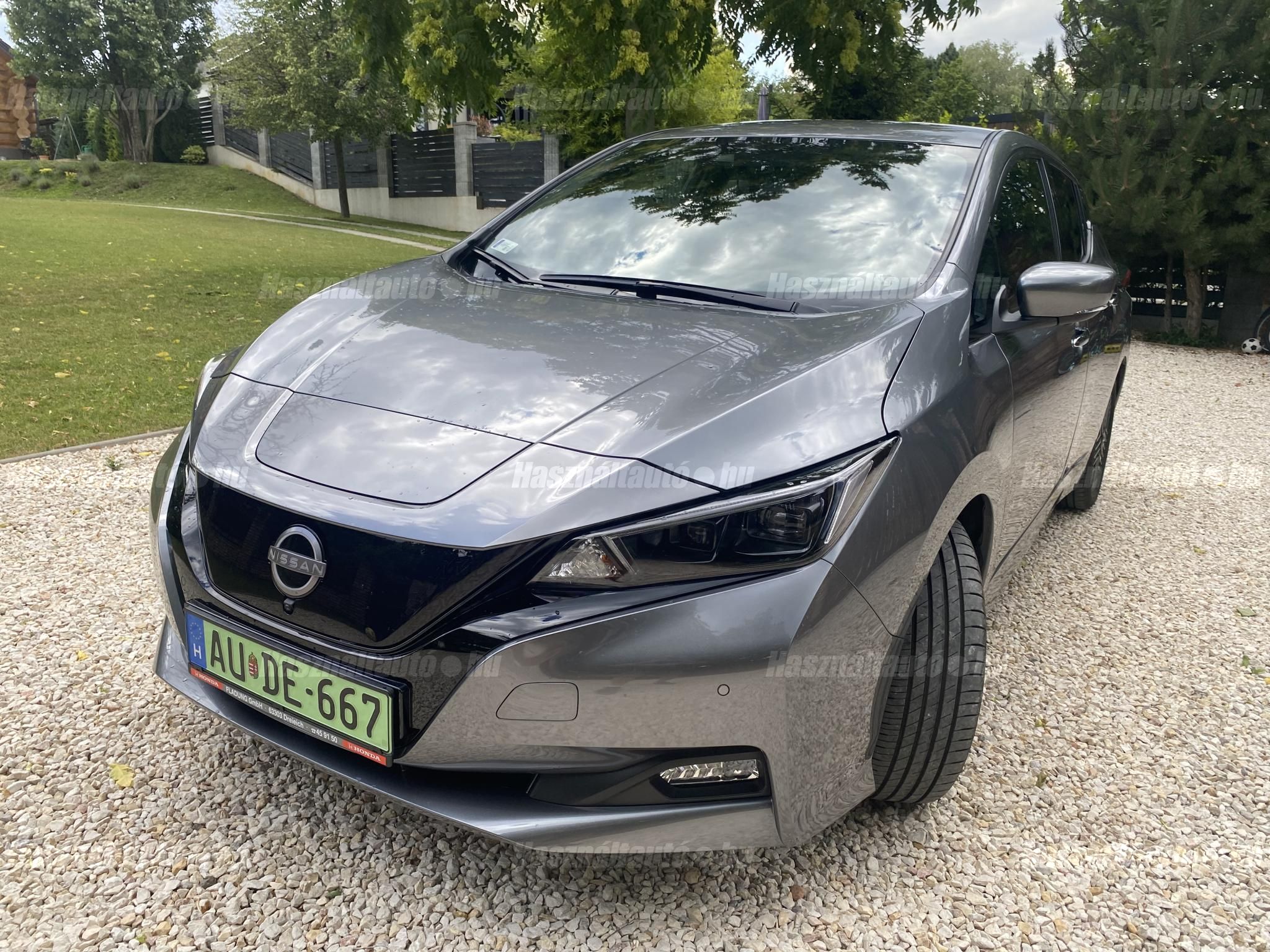 NISSAN LEAF 2022/11 - 1
