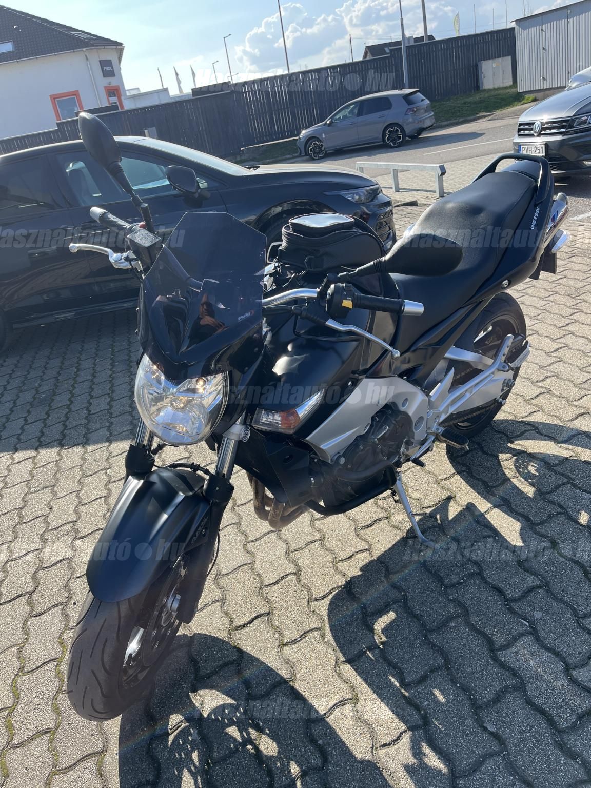 SUZUKI GSR 600 2008/7 - 1