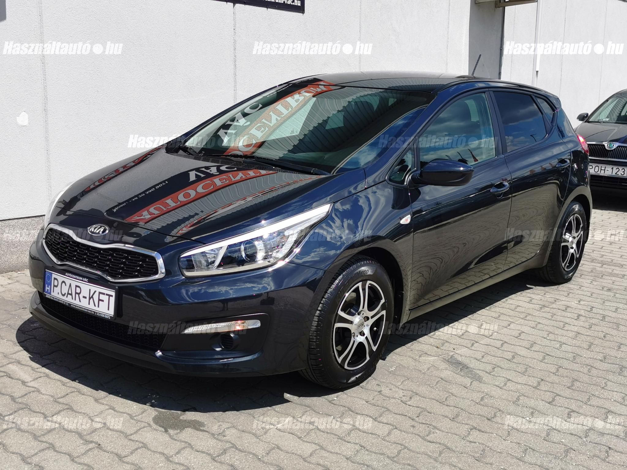 KIA CEE'D 2016/10 - 1