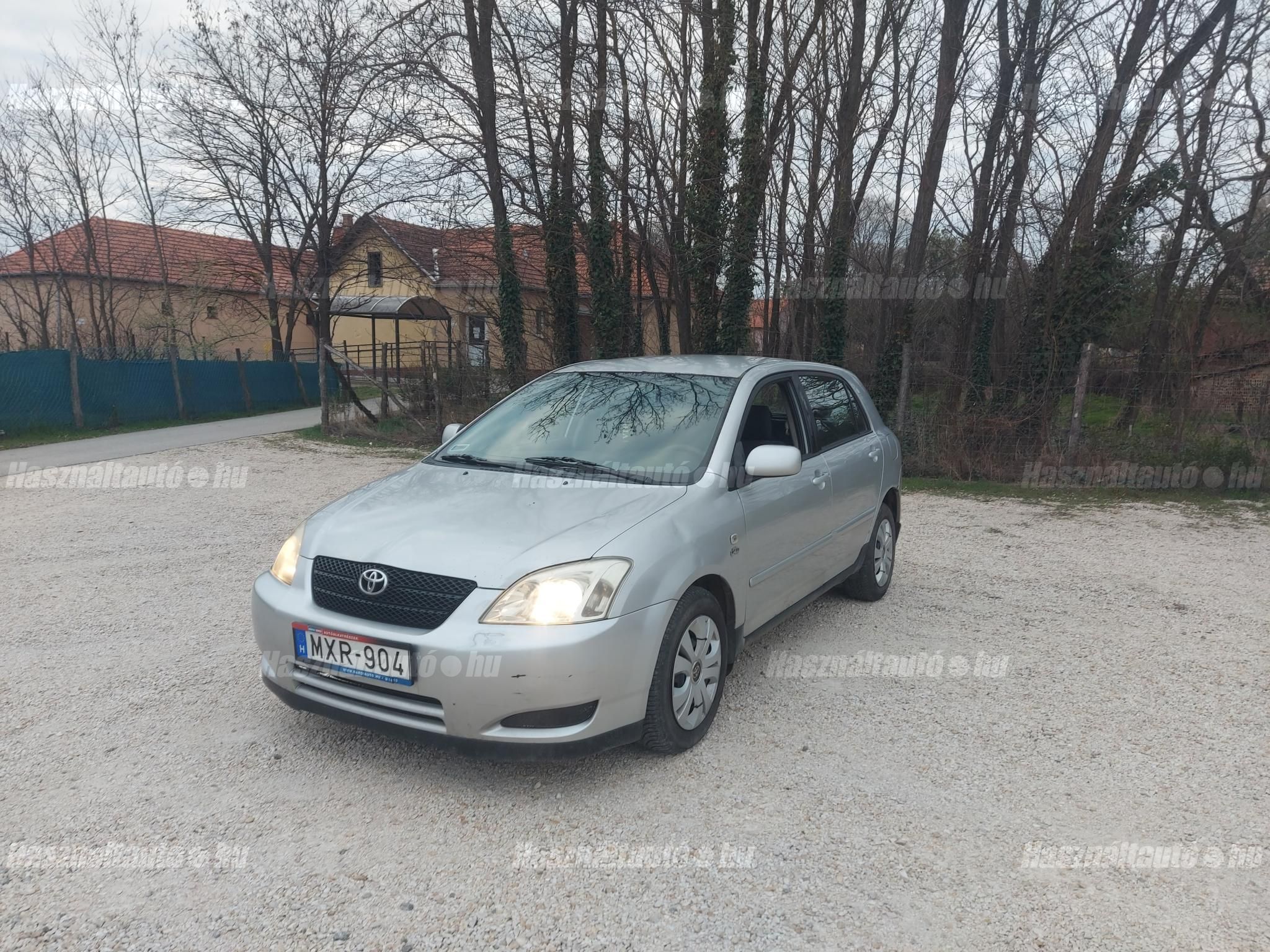 TOYOTA COROLLA 2003 - 1