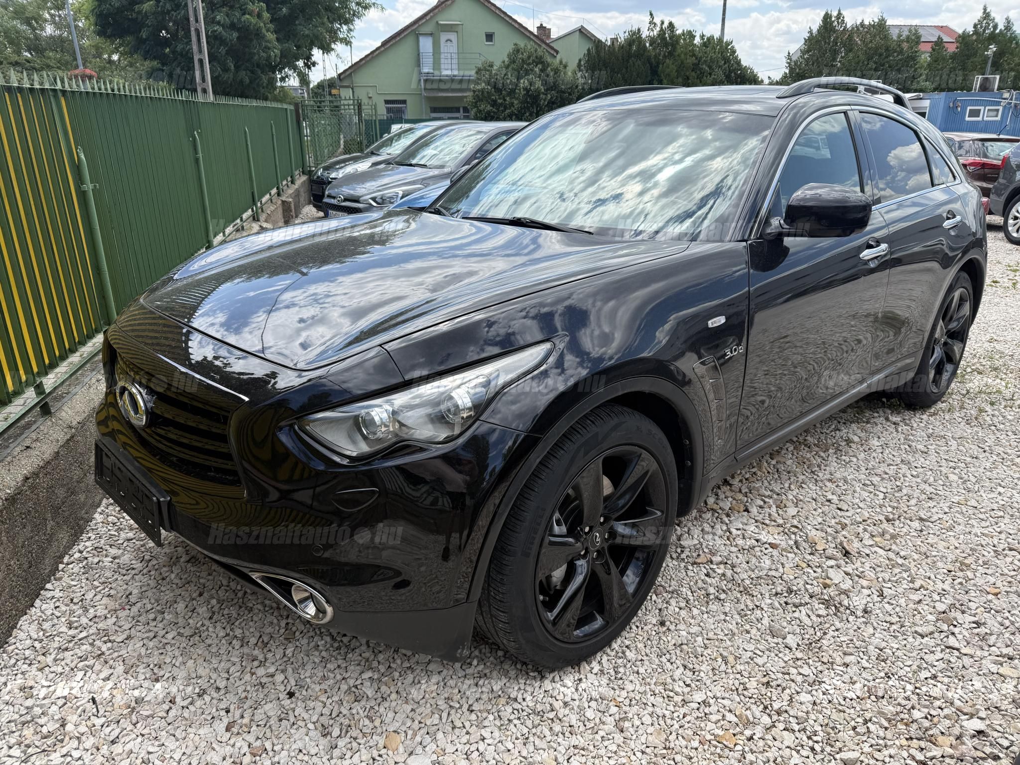 INFINITI QX70 2015/6 - 1