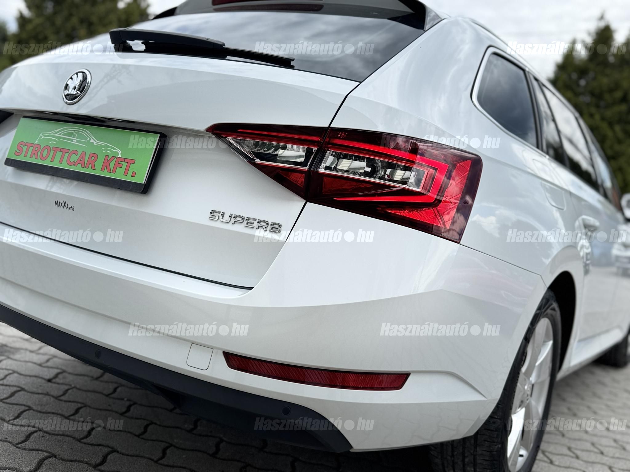 SKODA SUPERB 2016/6 - 1
