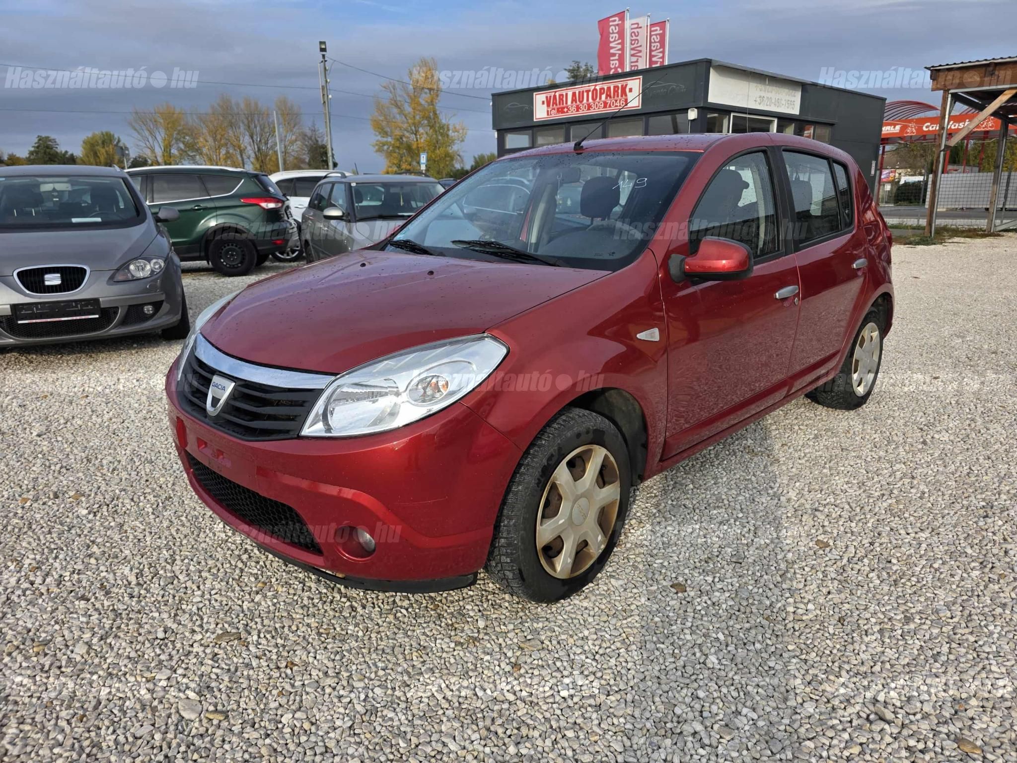 DACIA SANDERO 2012/1 - 1