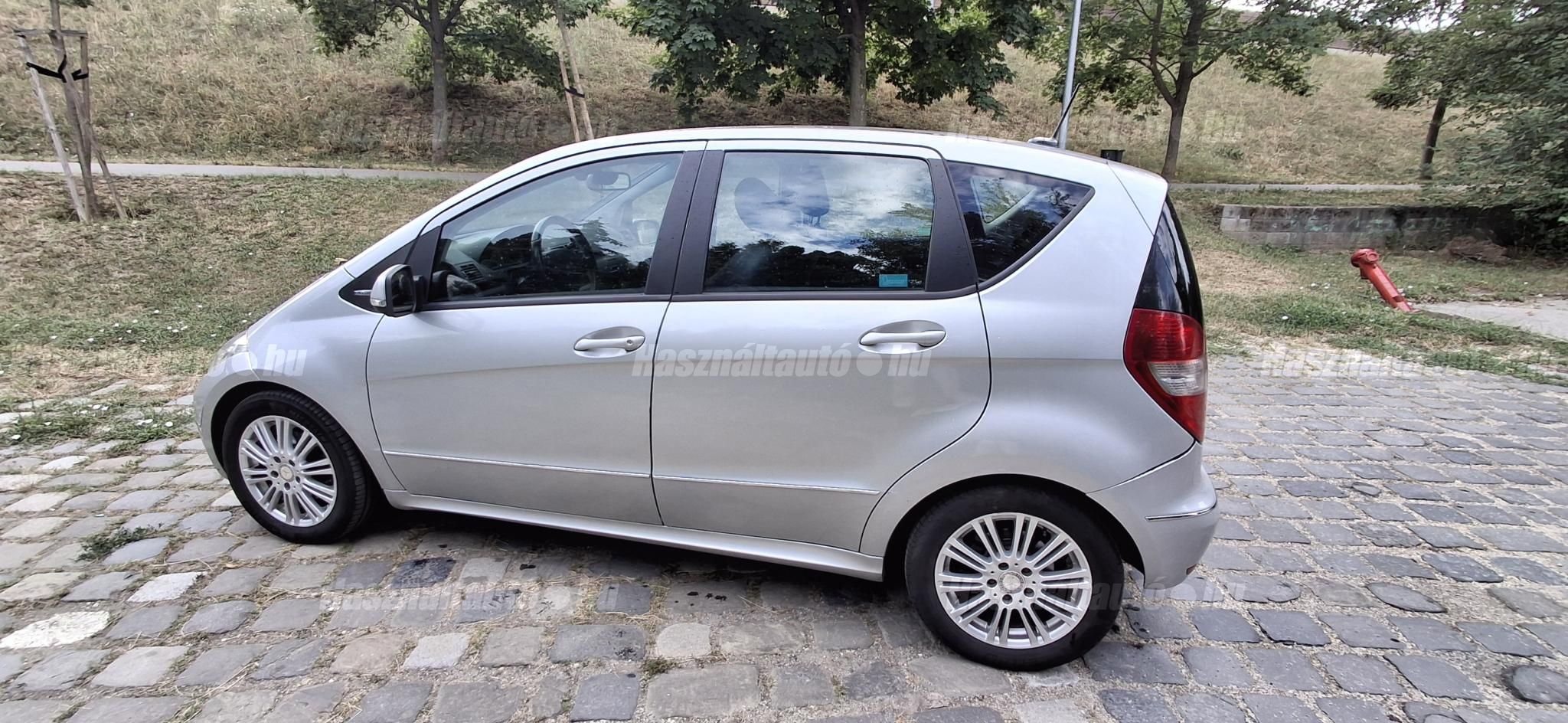 MERCEDES-BENZ A 160 2011/11 - 1