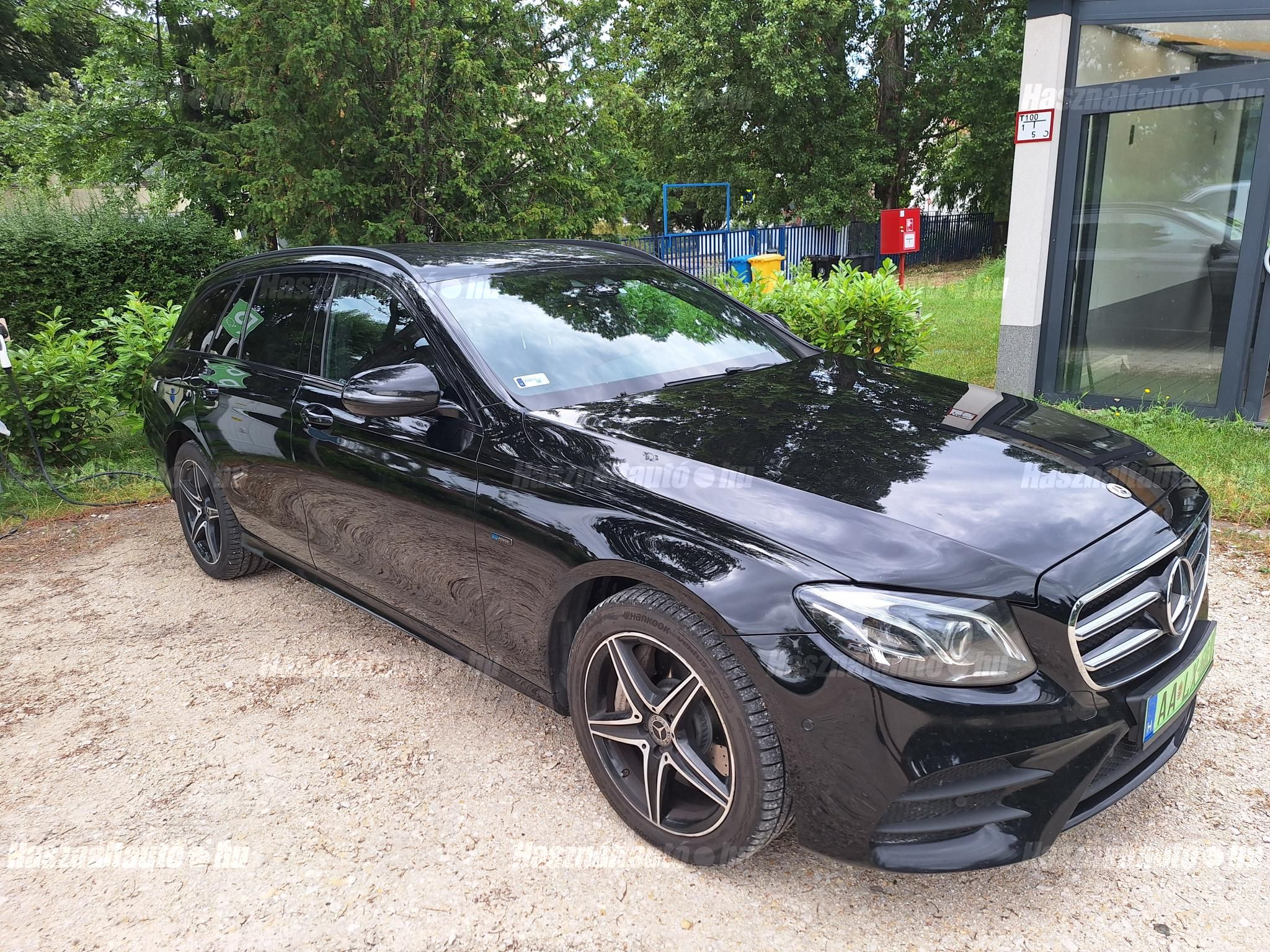 MERCEDES-BENZ E 300 2020/4 - 1