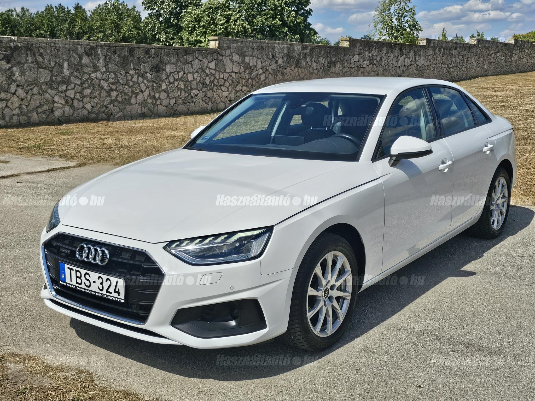 AUDI A4 2022/3 - 1
