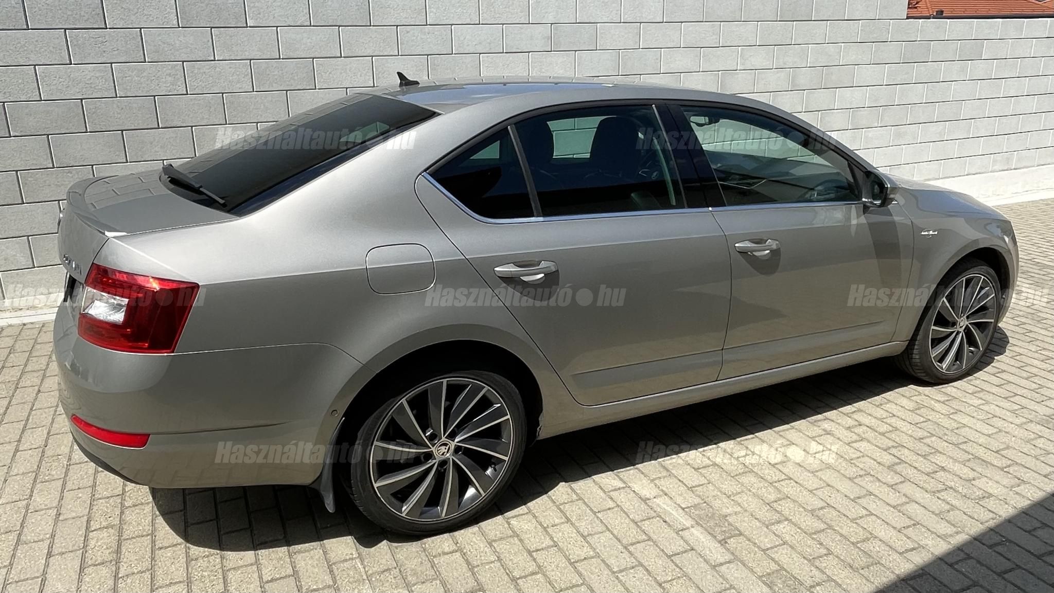 SKODA OCTAVIA 2015/11 - 1