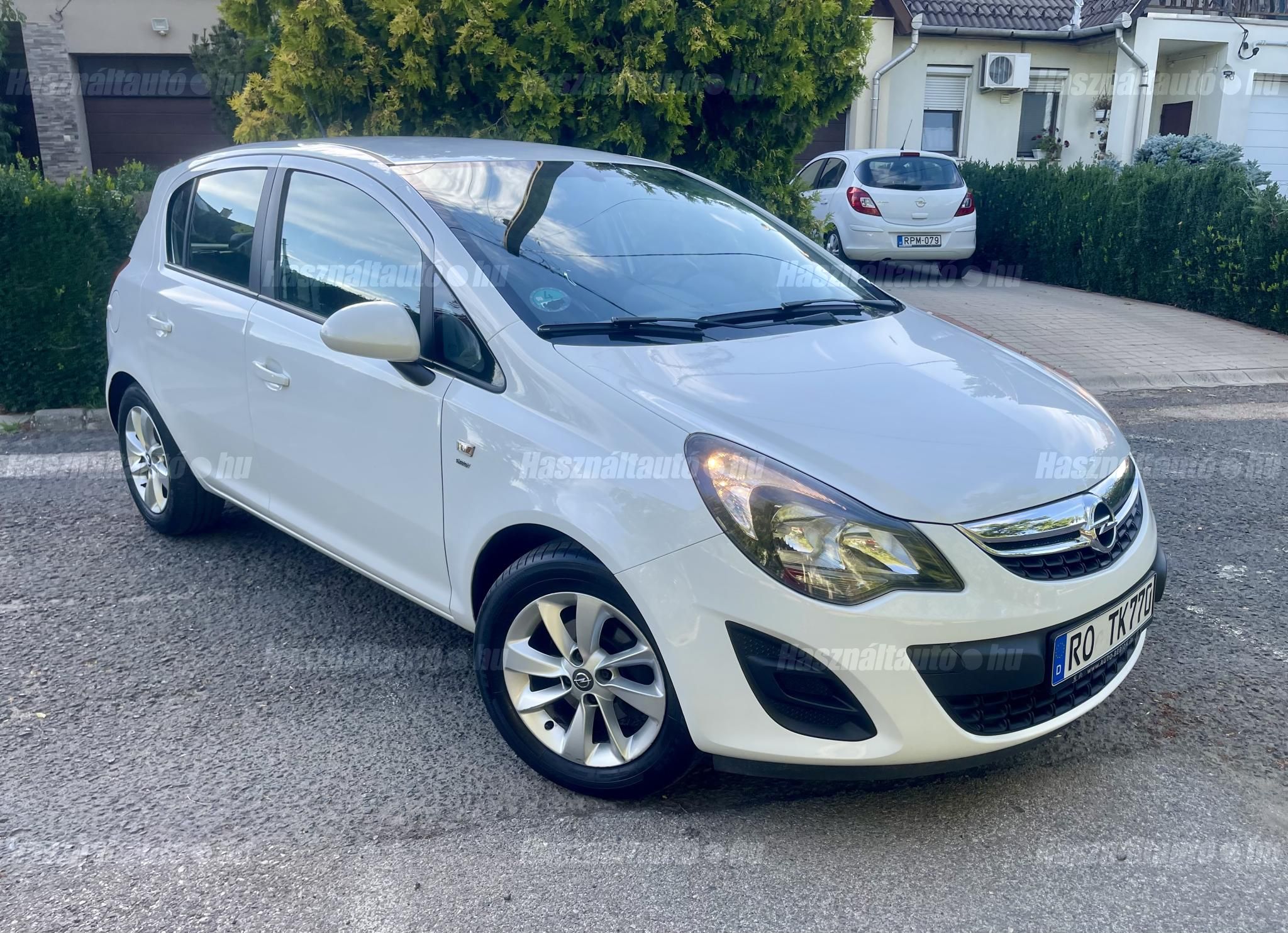 OPEL CORSA D 2014/7 - 1