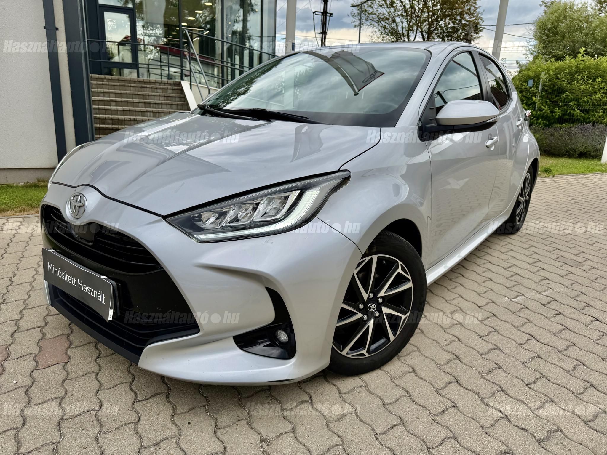 TOYOTA YARIS 2021/3 - 1
