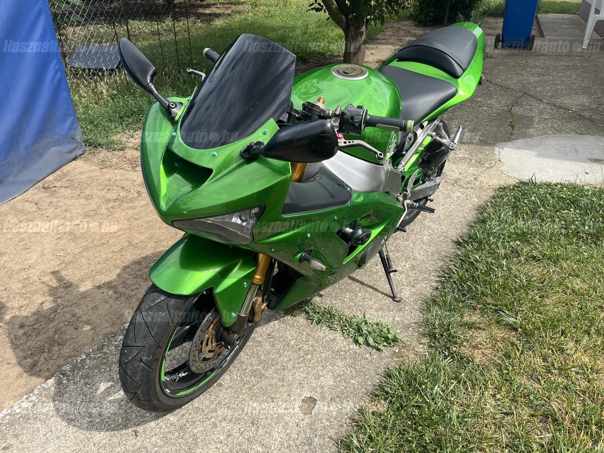 KAWASAKI ZX-6R (NINJA) 2003/3 - 1
