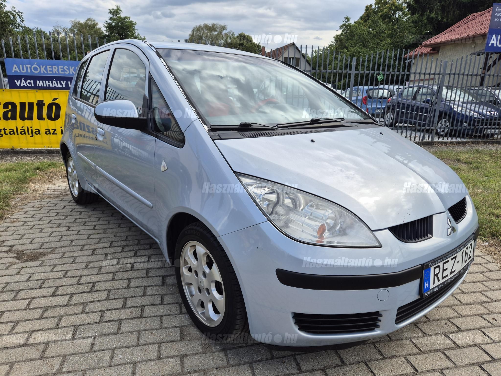 MITSUBISHI COLT 2006/6 - 1