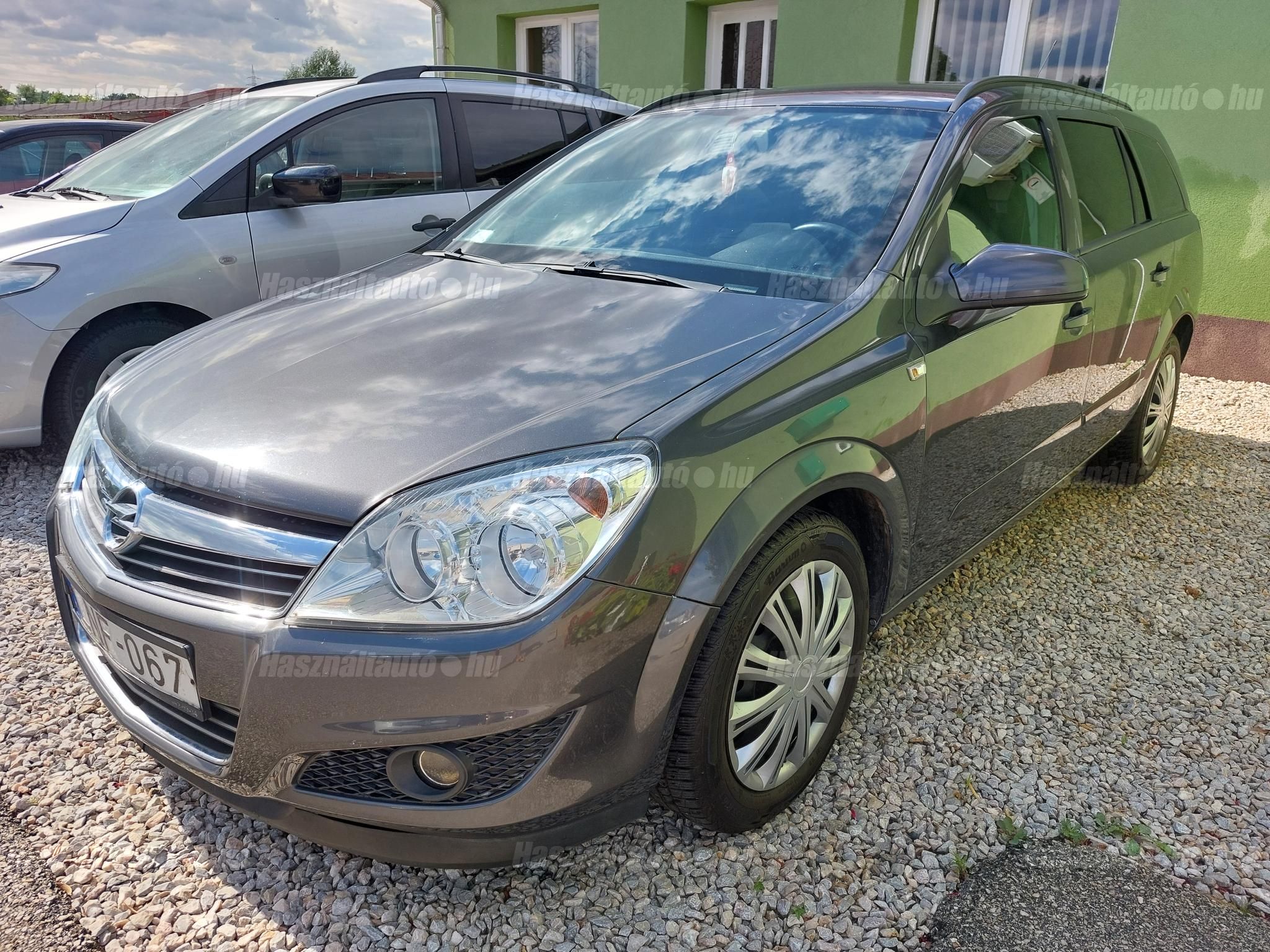 OPEL ASTRA H 2009/4 - 1