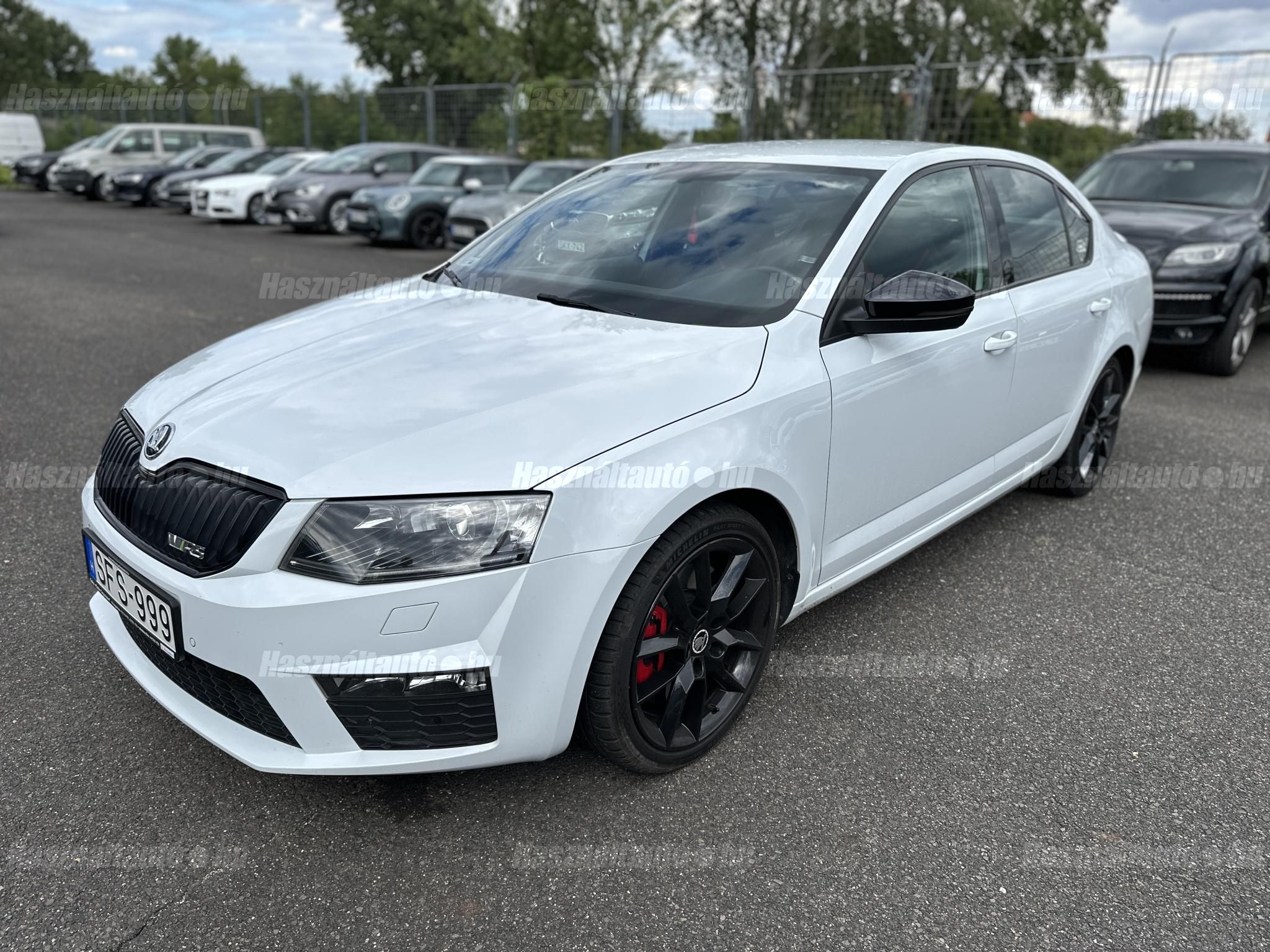 SKODA OCTAVIA 2017 - 1