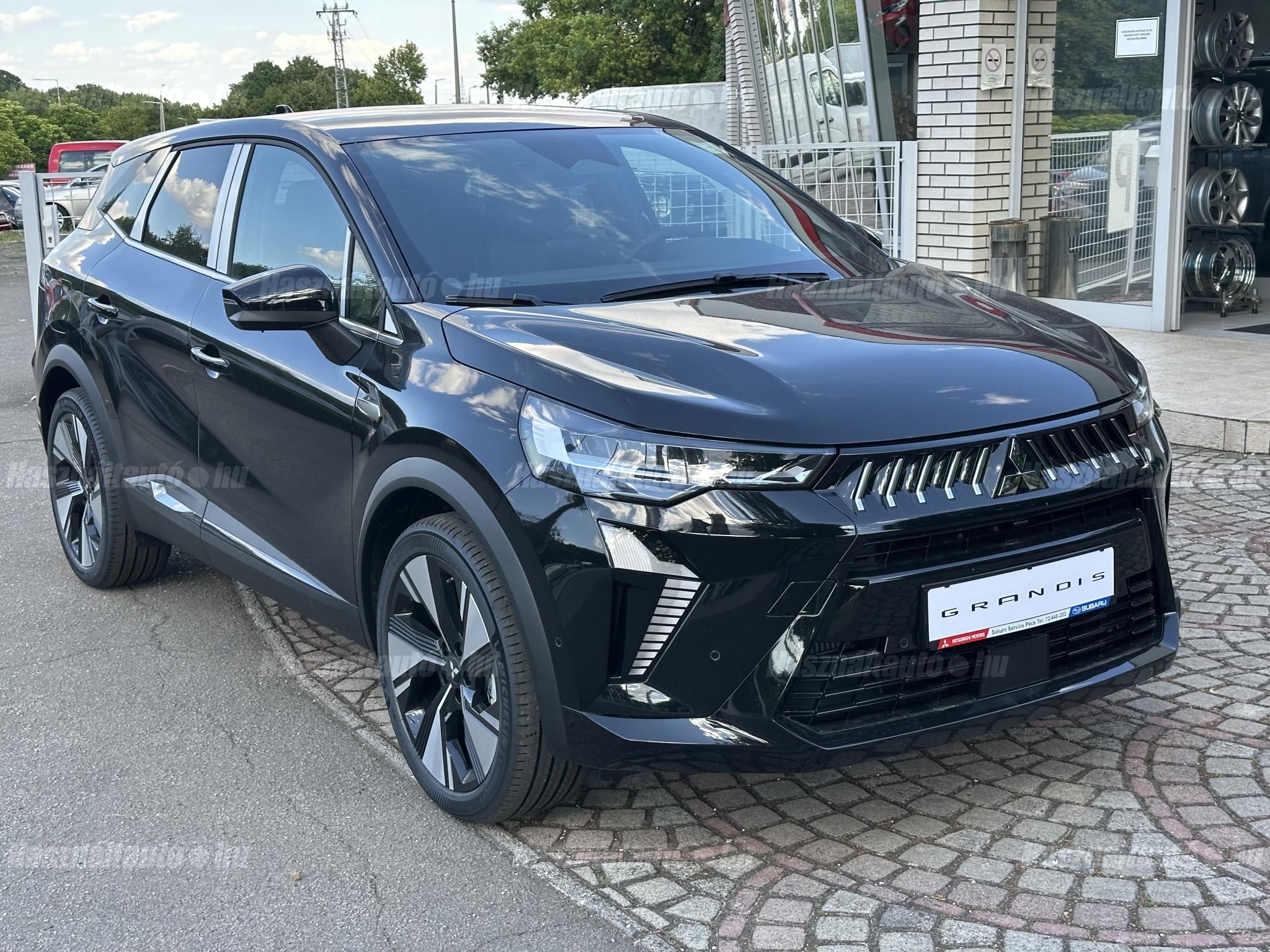 MITSUBISHI GRANDIS 2026 - 1